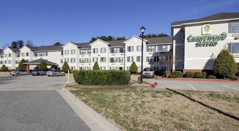 InTown Suites Extended Stay High Point NC — photo 5