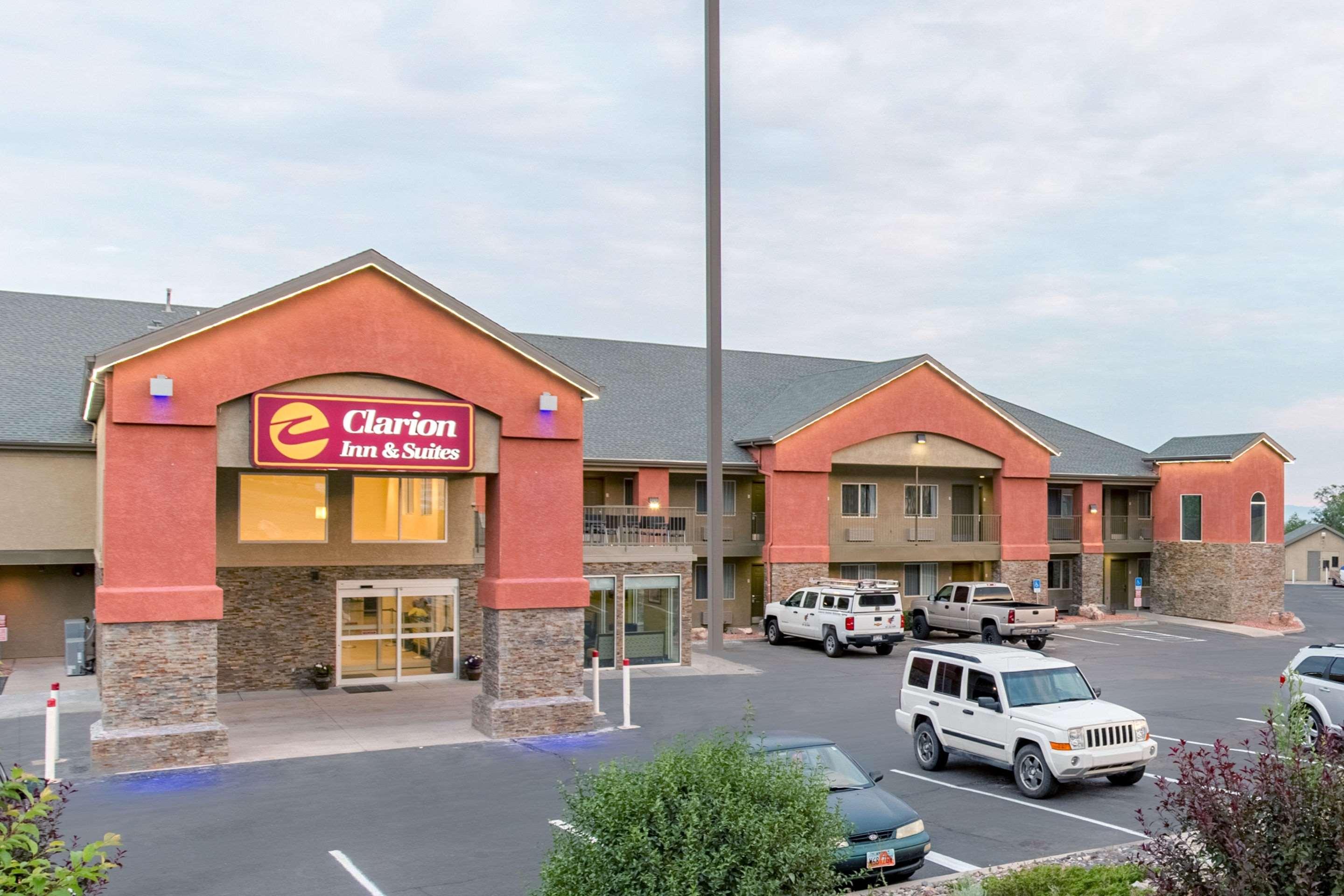 Clarion Inn & Suites — photo 4