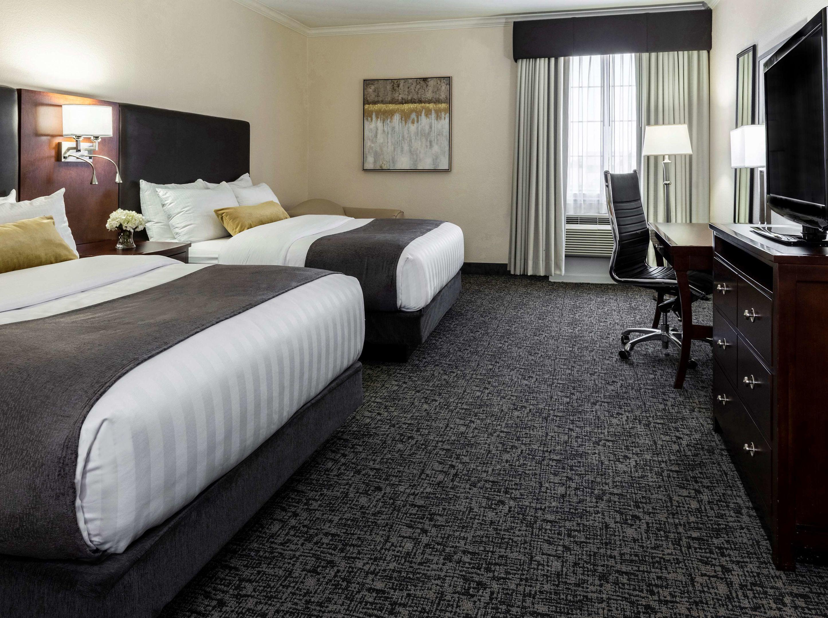 Best Western Plus Downtown Inn & Suites — photo 4