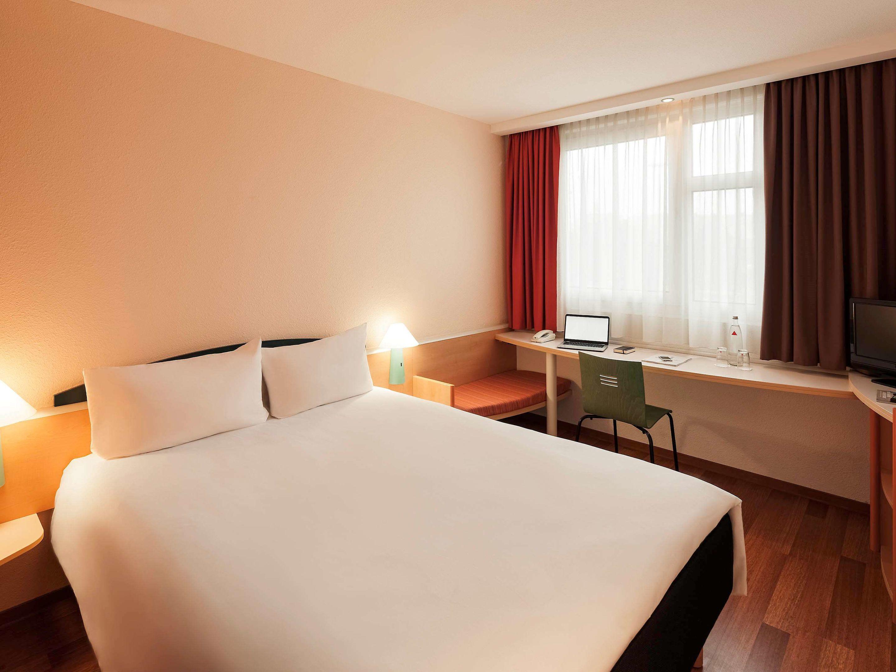 Hotel ibis Nuernberg City am Plaerrer — photo 4