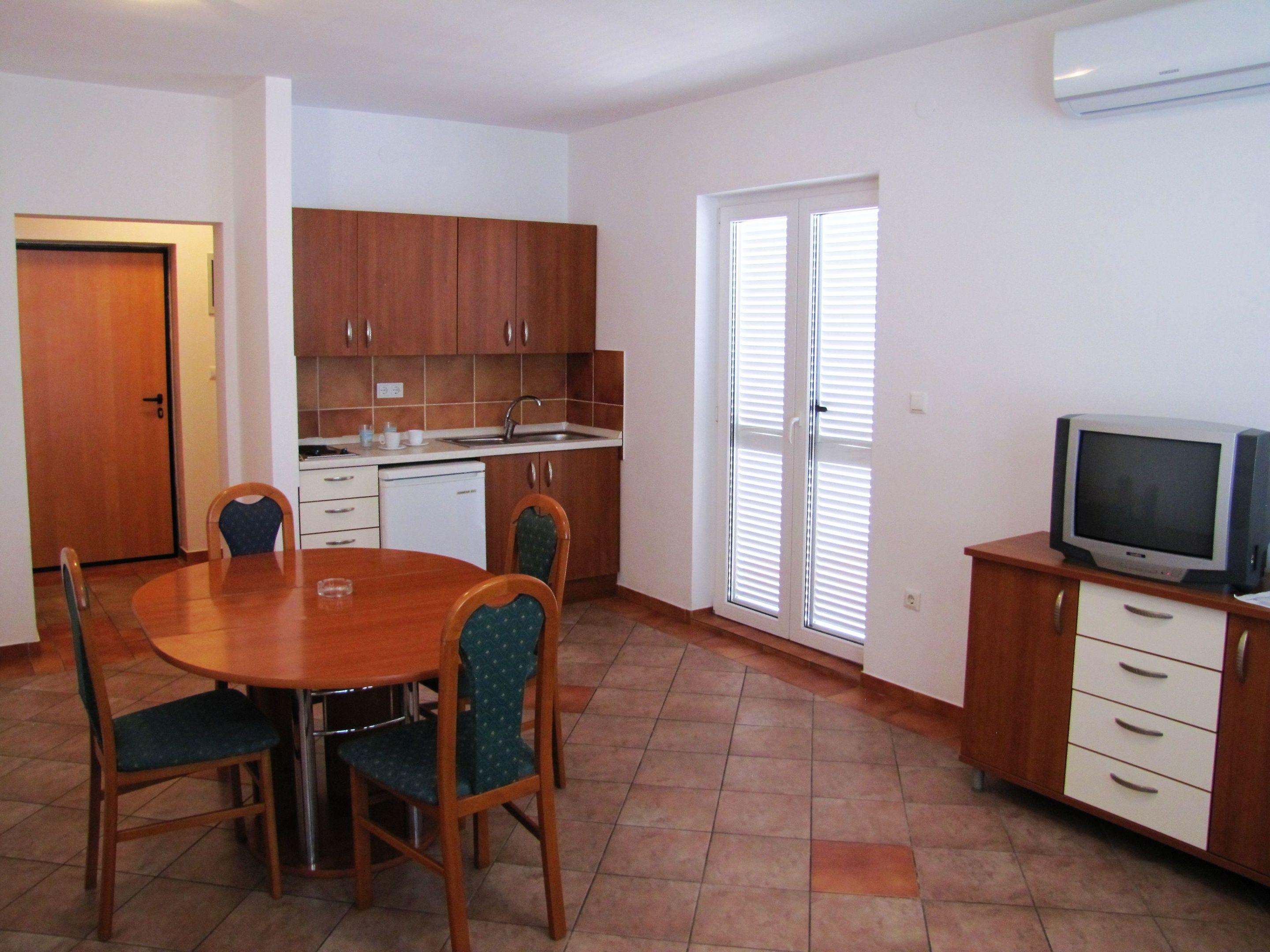 Apartments Elizabeth — photo 4