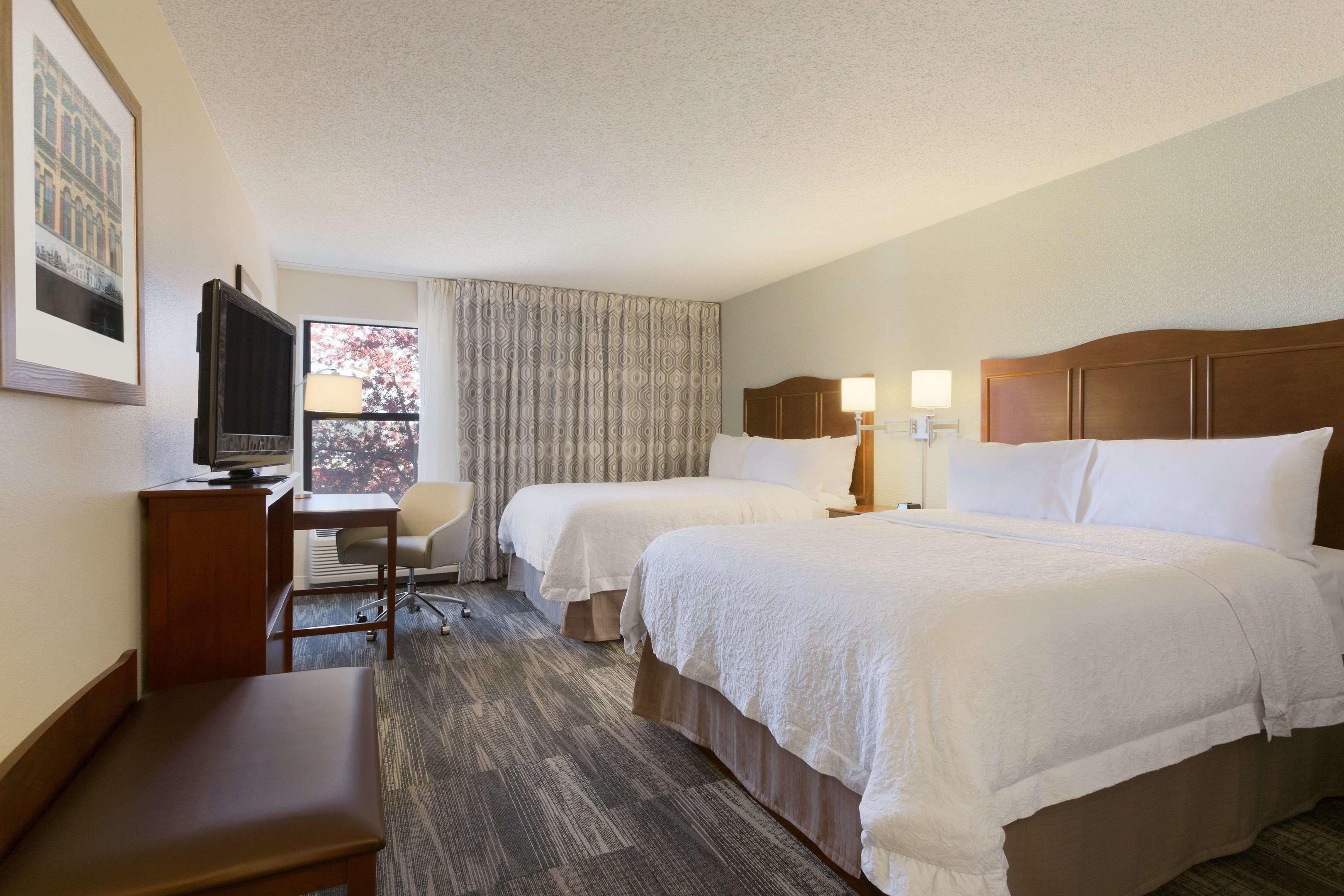 Hampton Inn Zanesville — photo 5