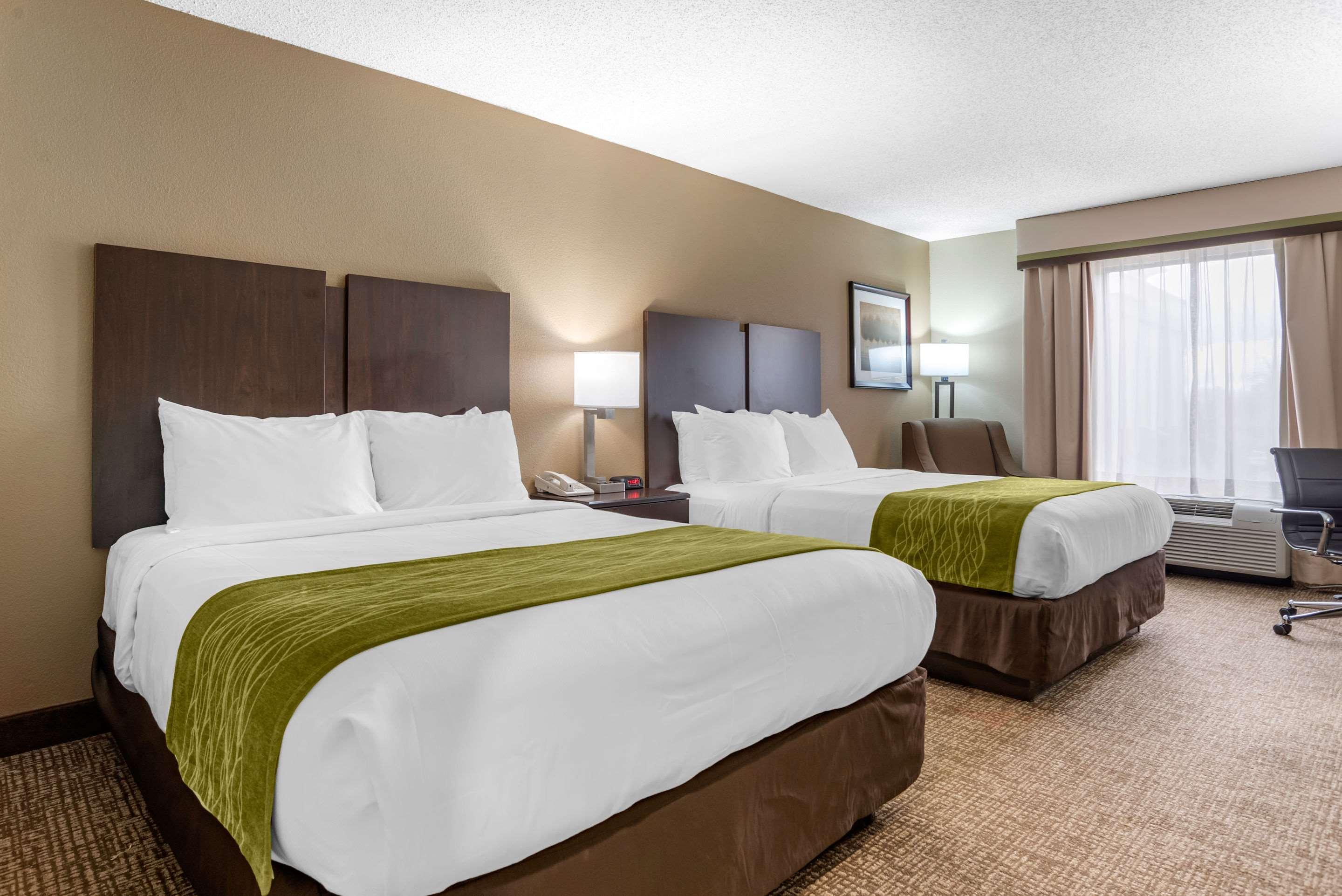 Comfort Inn Pearl — photo 5