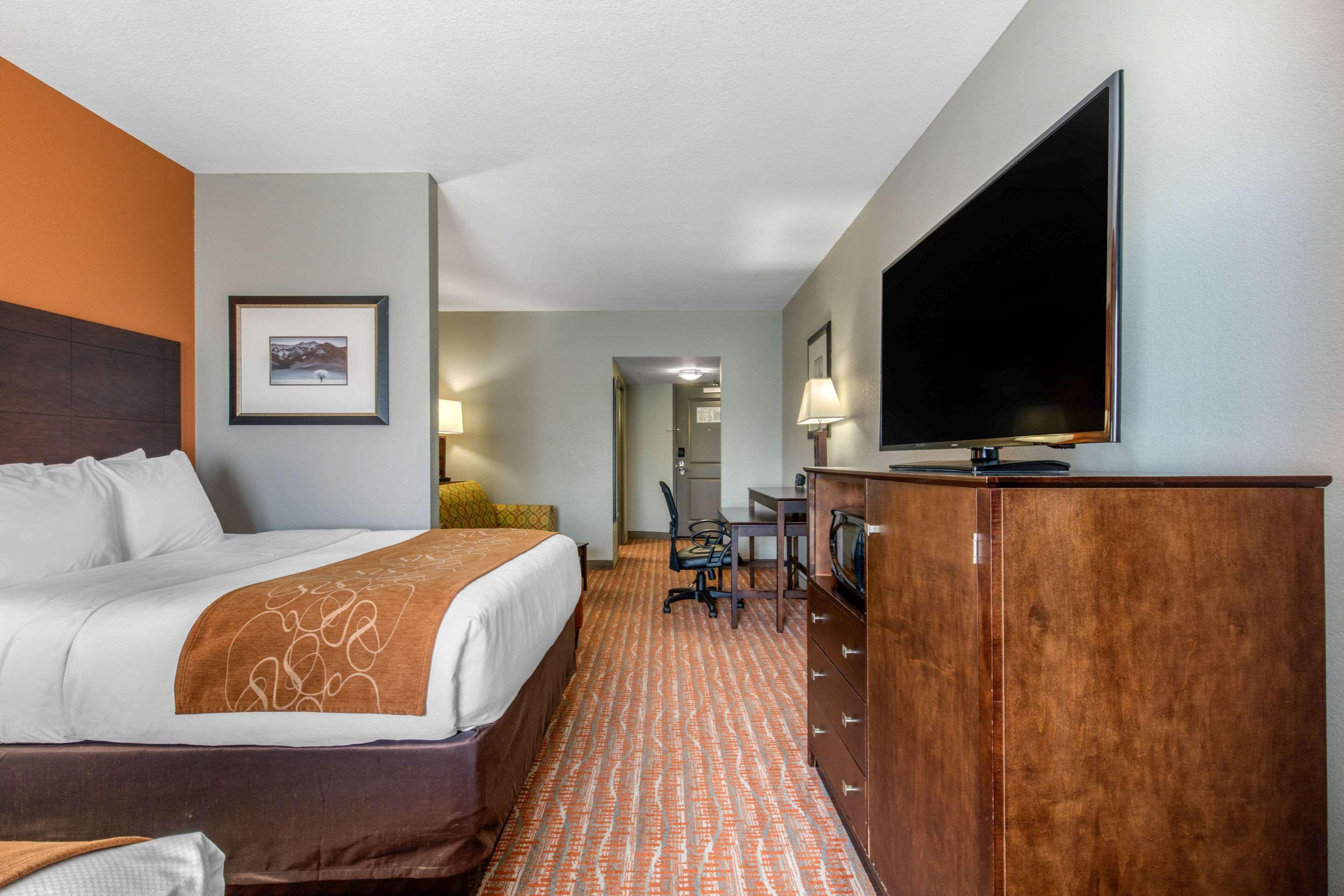 Comfort Suites Jackson — photo 5
