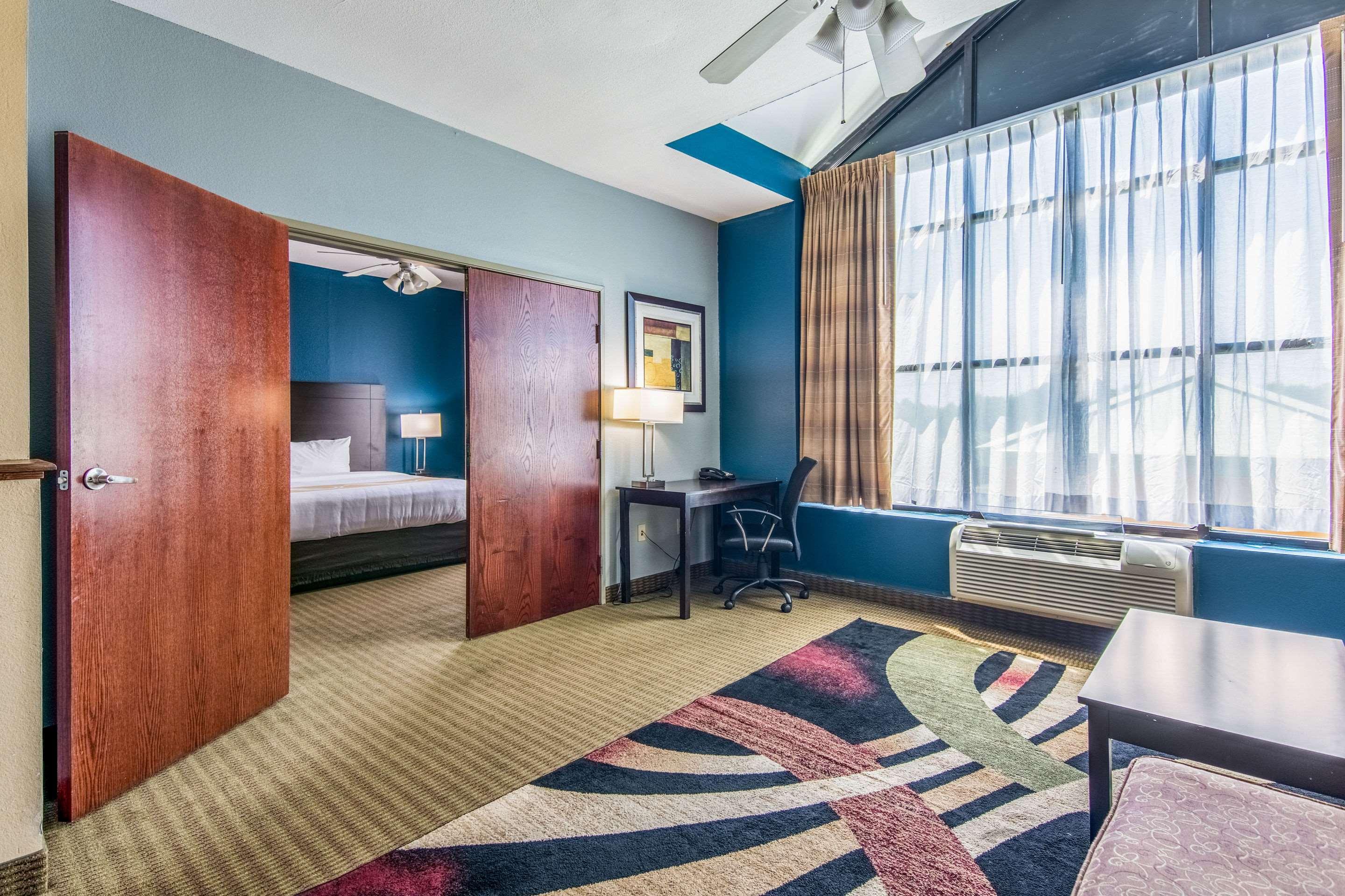 Quality Suites Maumelle - Little Rock NW — photo 5