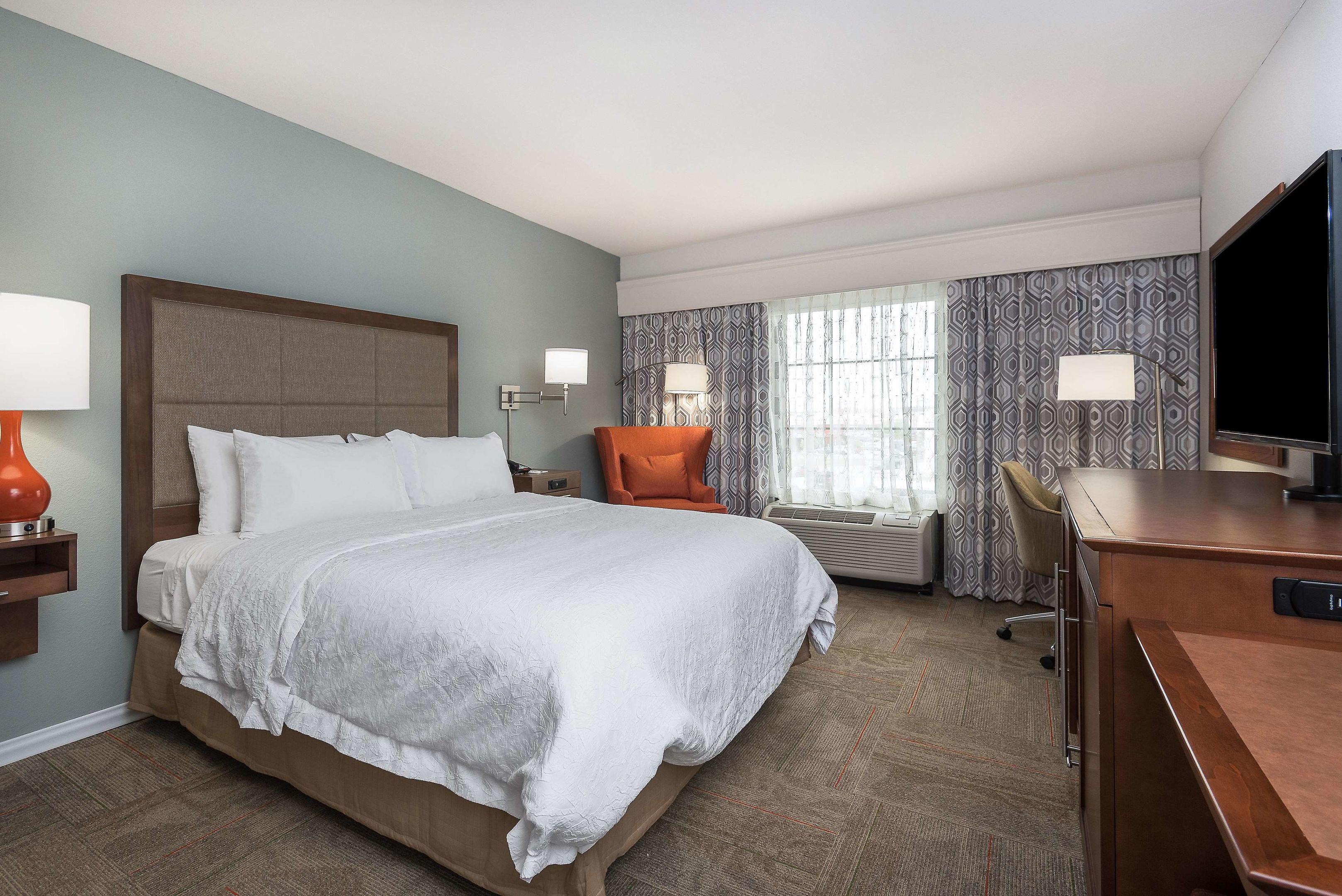 Hampton Inn & Suites Florence Civic Center — photo 4