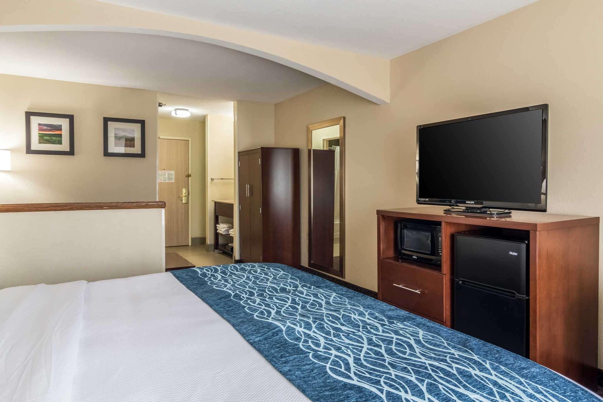 Comfort Inn & Suites - Hannibal — photo 5
