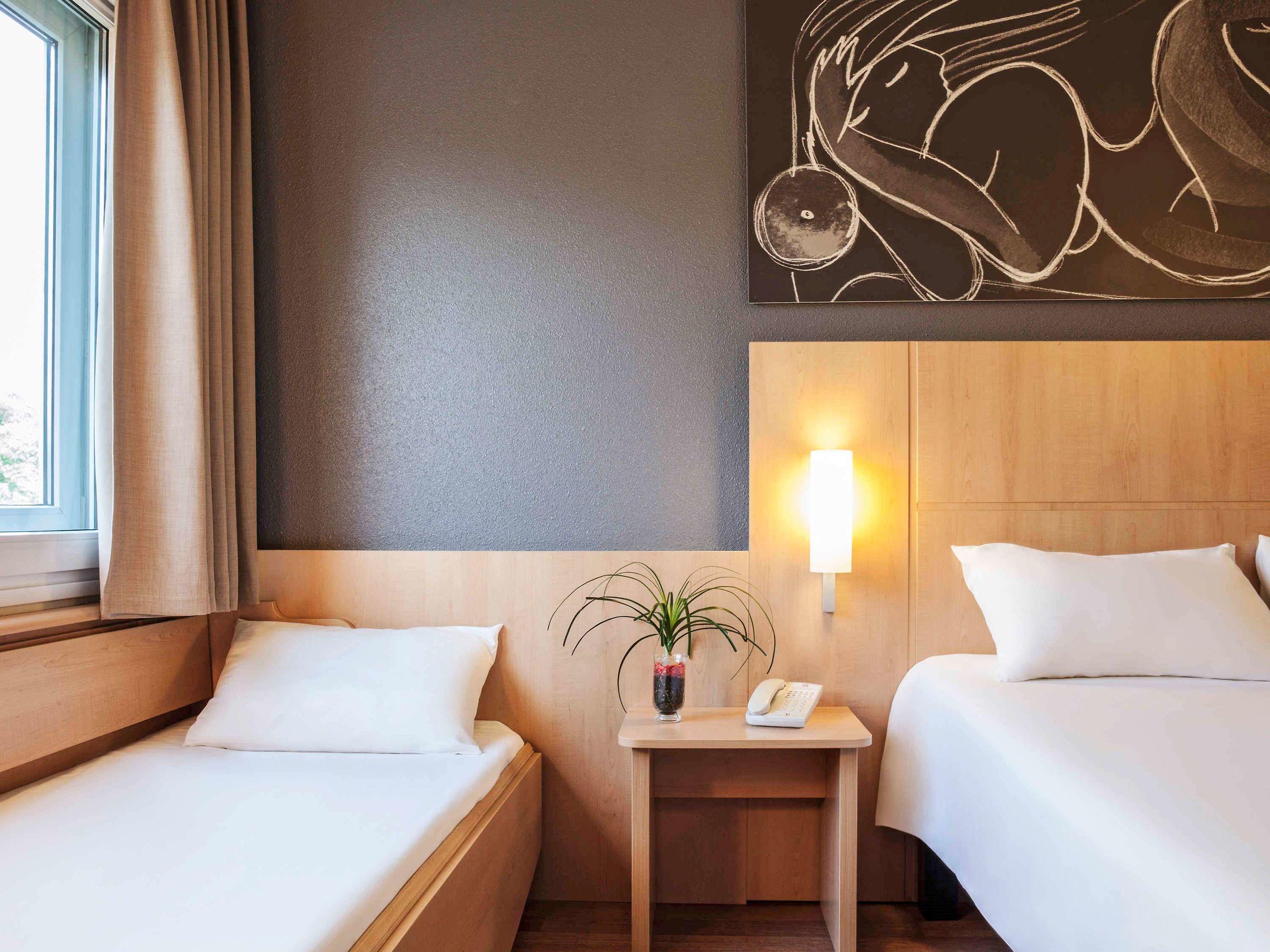 ibis Barcelona Cornella — photo 5
