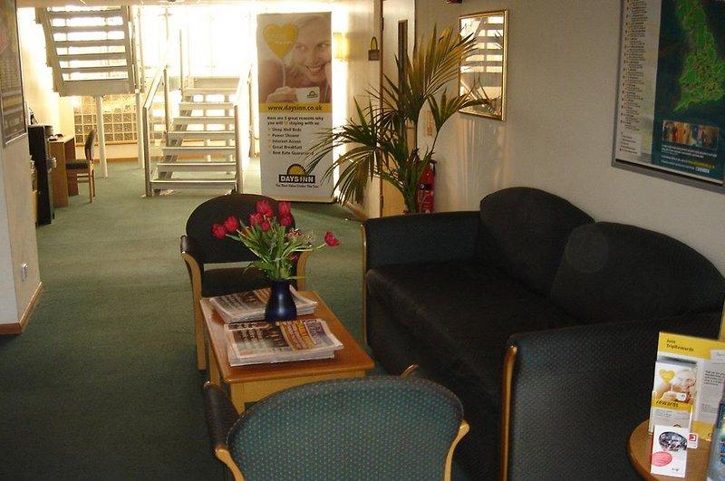 Ramada Oxford — photo 3