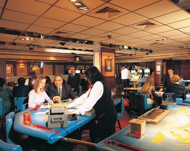 Pyramisa Suites Hotel & Casino — photo 4