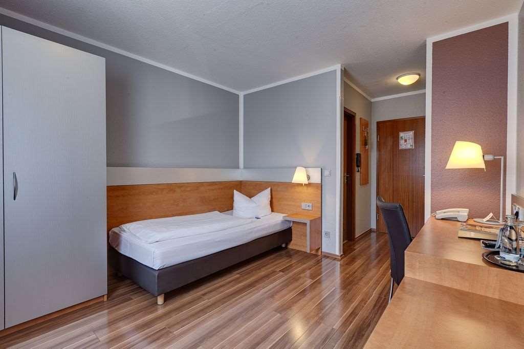 attimo Hotel Stuttgart — photo 5