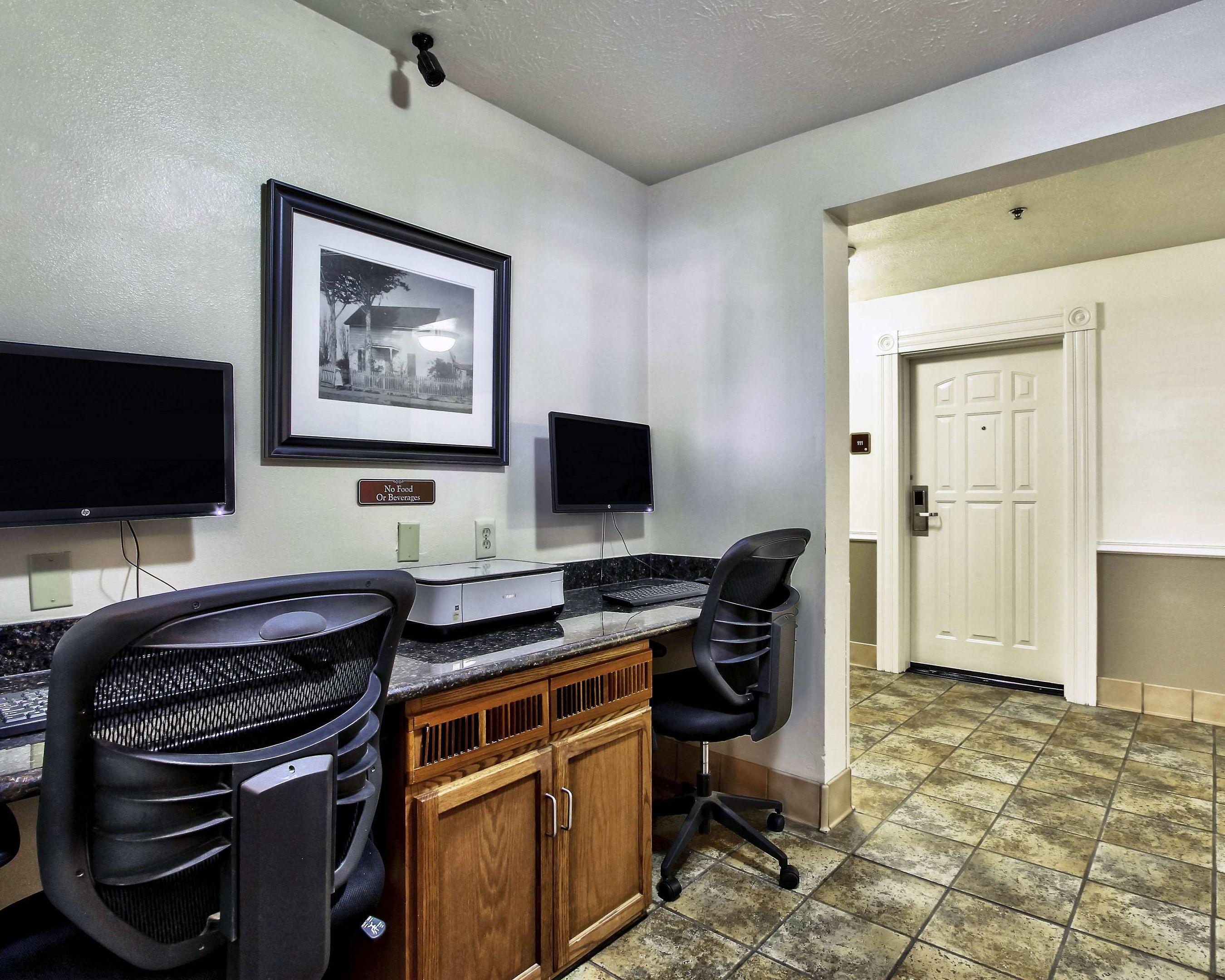 Best Western Plus Salinas Valley Inn & Suites — photo 5