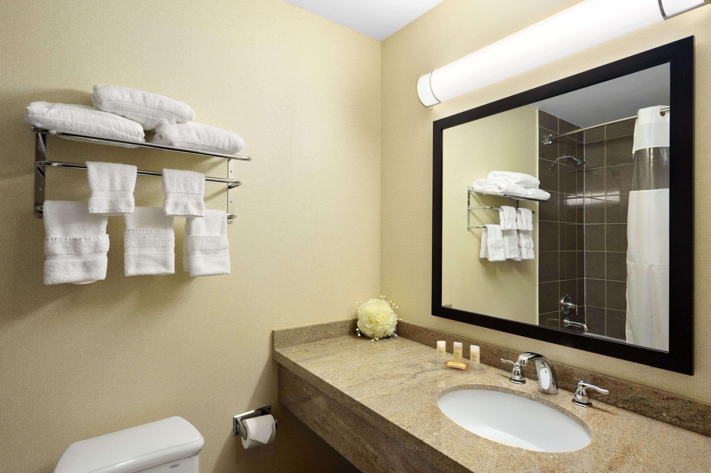 Days Inn Brampton — photo 5