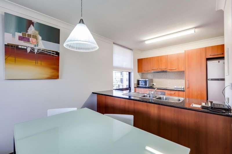 Central Hillcrest Apartments — photo 5