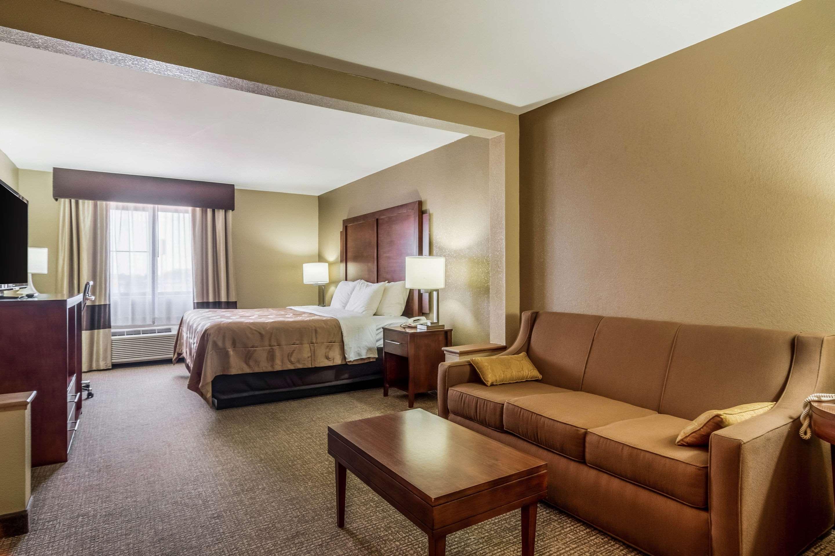 Quality Inn & Suites — photo 5