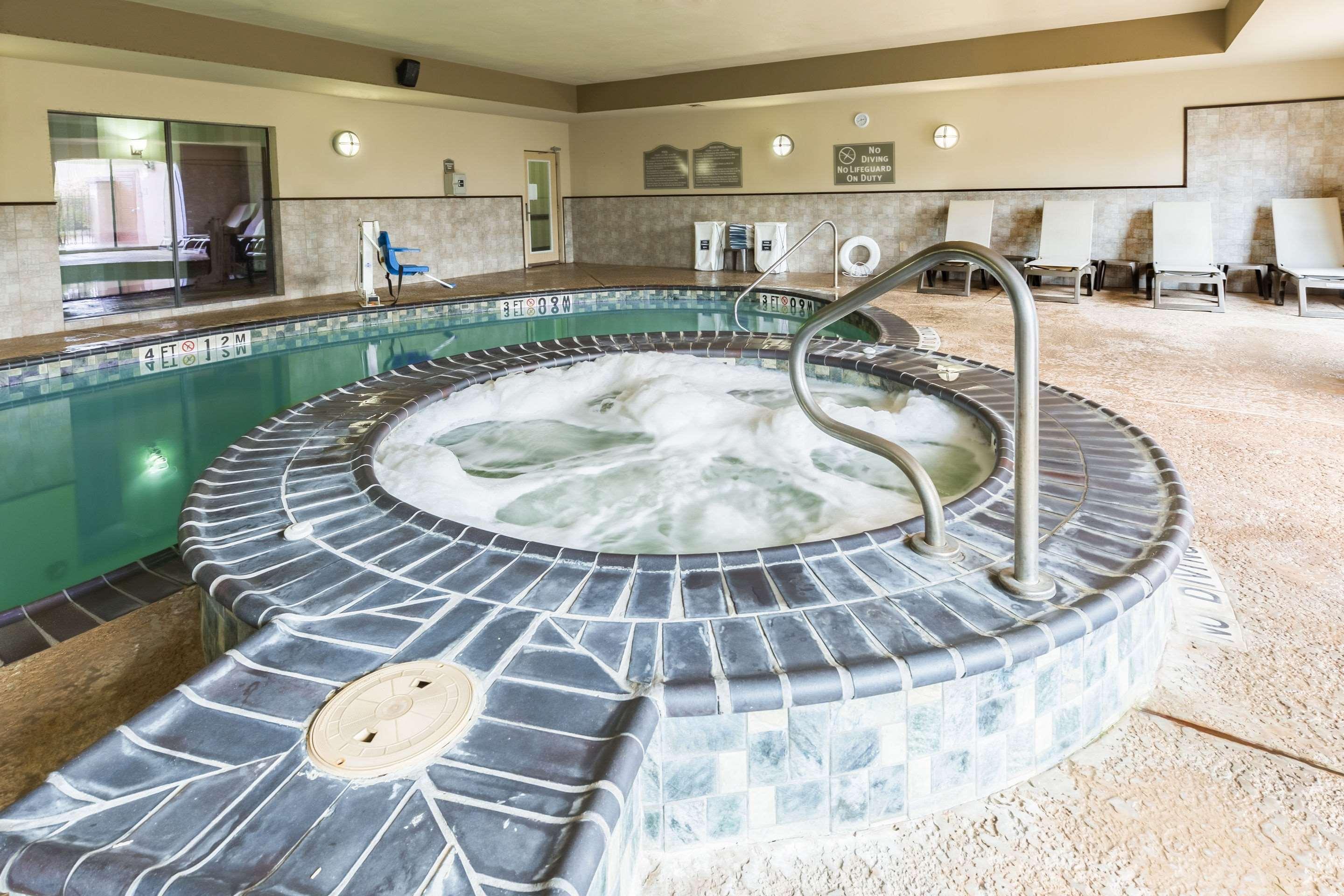 Comfort Suites Beaumont — photo 3