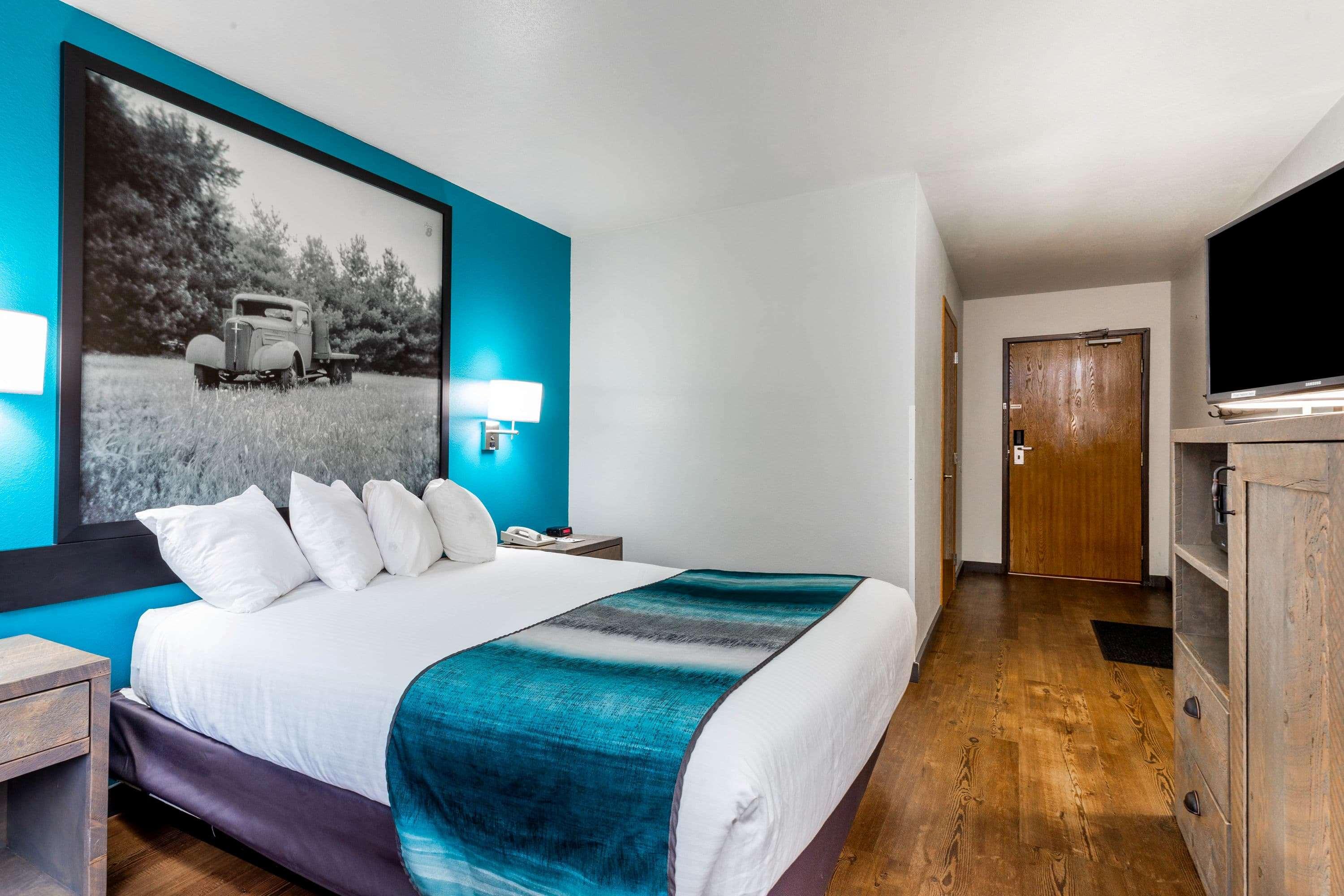 Super 8 by Wyndham Gardiner/Yellowstone Park Area — photo 5