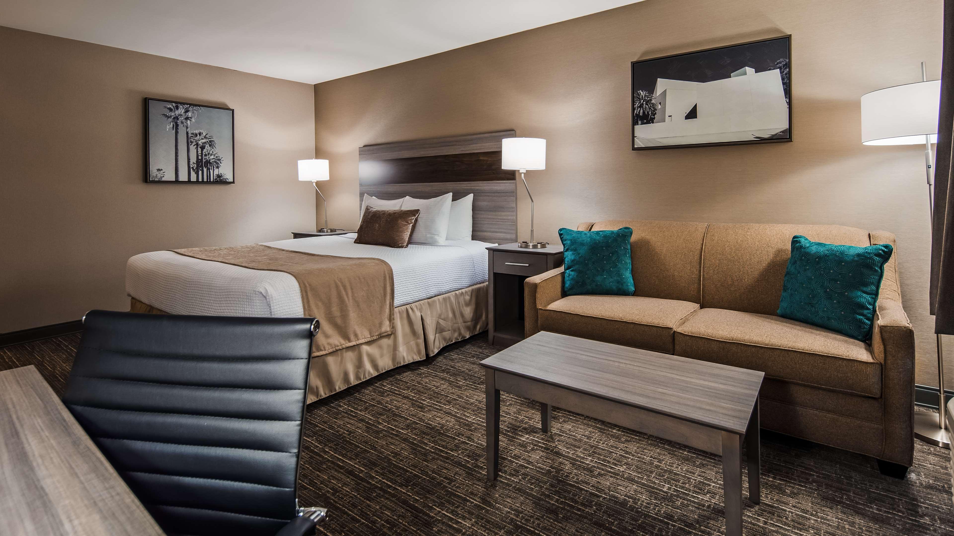 Best Western Plus Executive Inn — photo 5