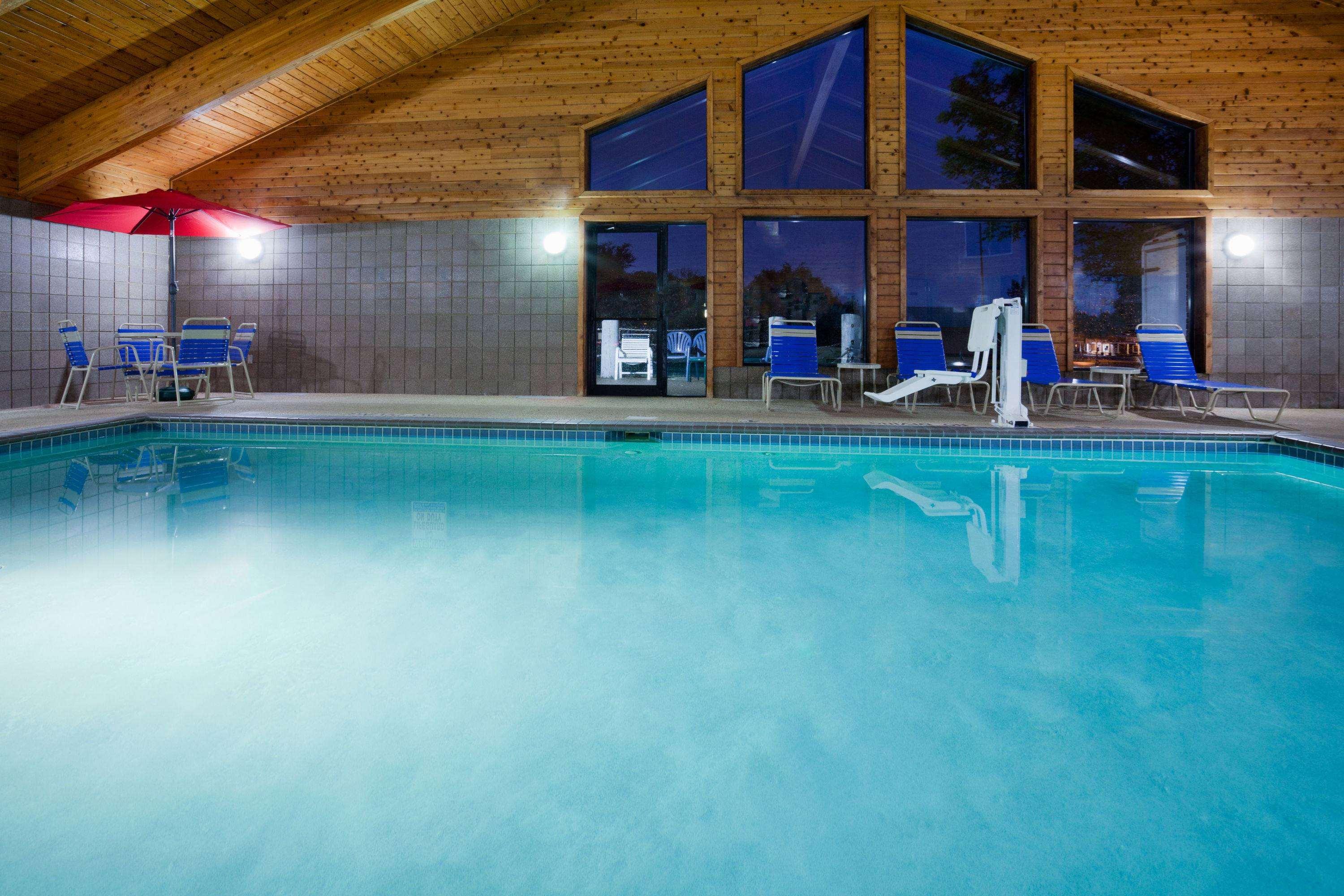 AmericInn by Wyndham Red Wing — photo 4