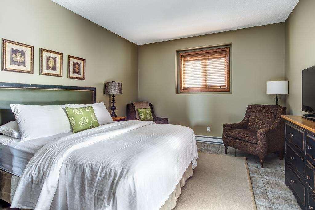 Bighorn Meadows Resort — photo 4