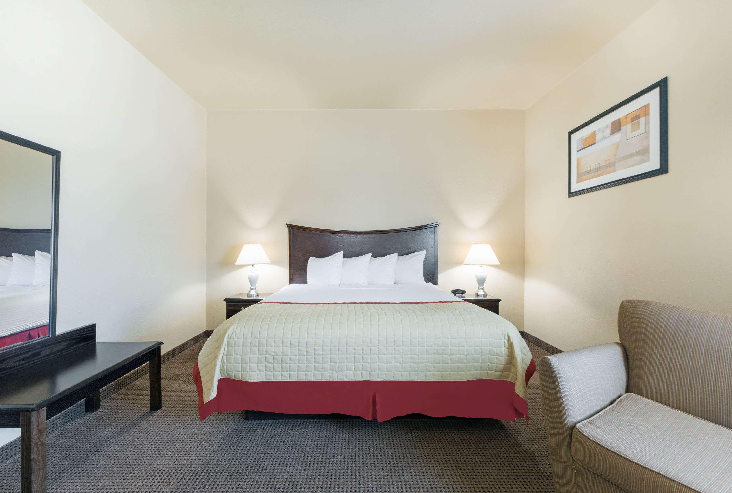 Baymont by Wyndham Perryton — photo 5