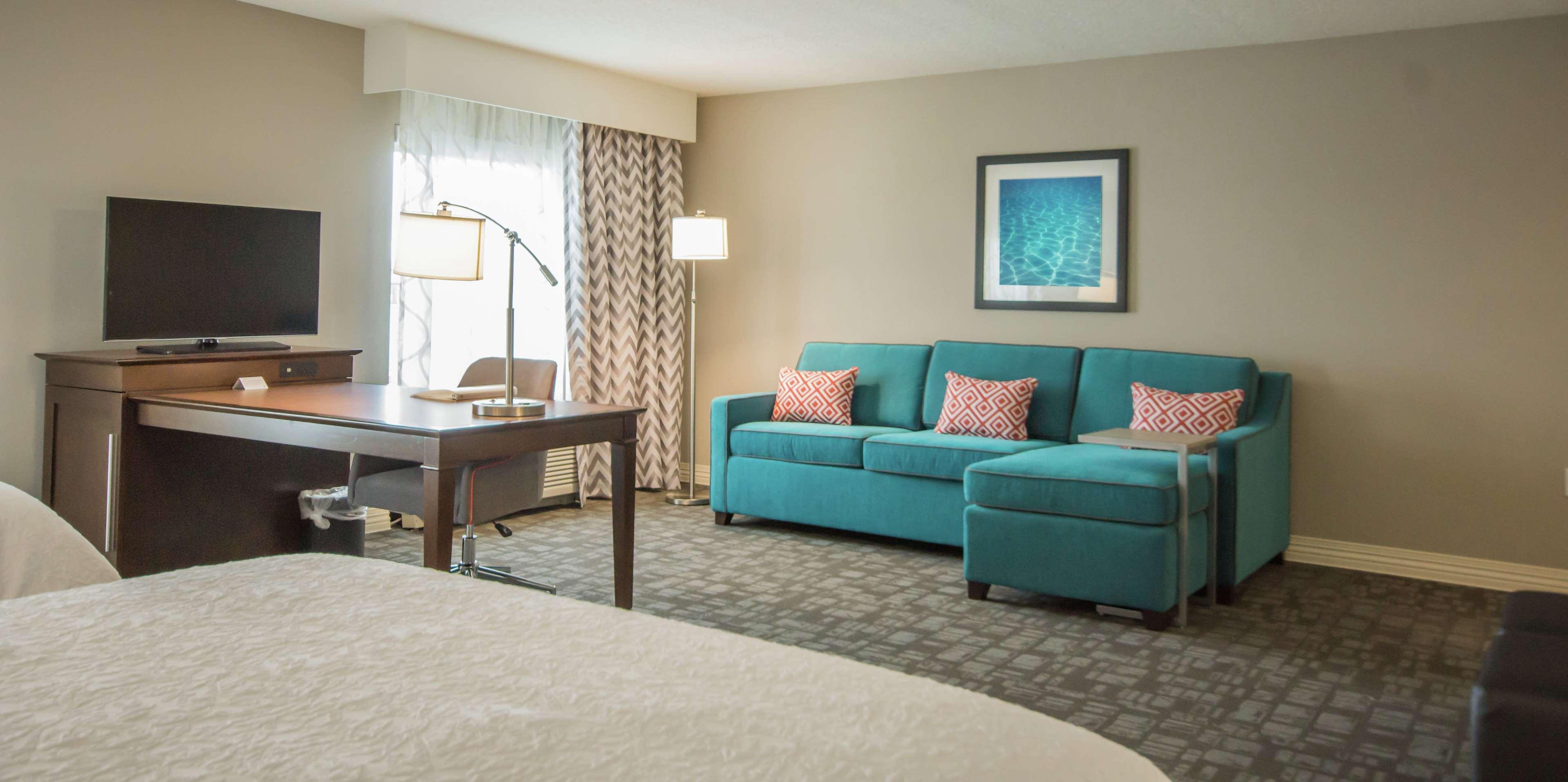 Hampton Inn & Suites Orlando at SeaWorld — photo 5