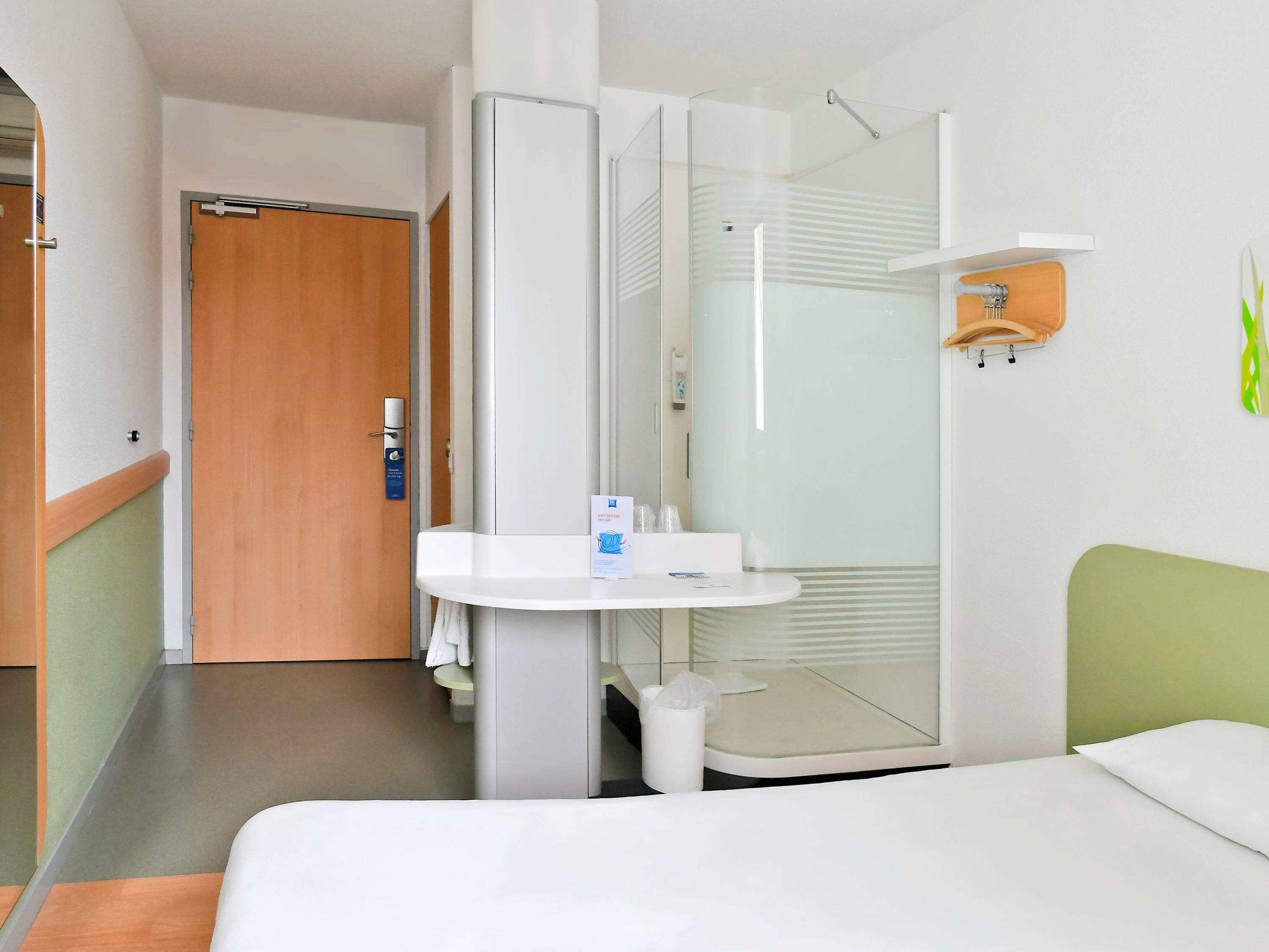 ibis budget Saint-Quentin Centre Gare — photo 5