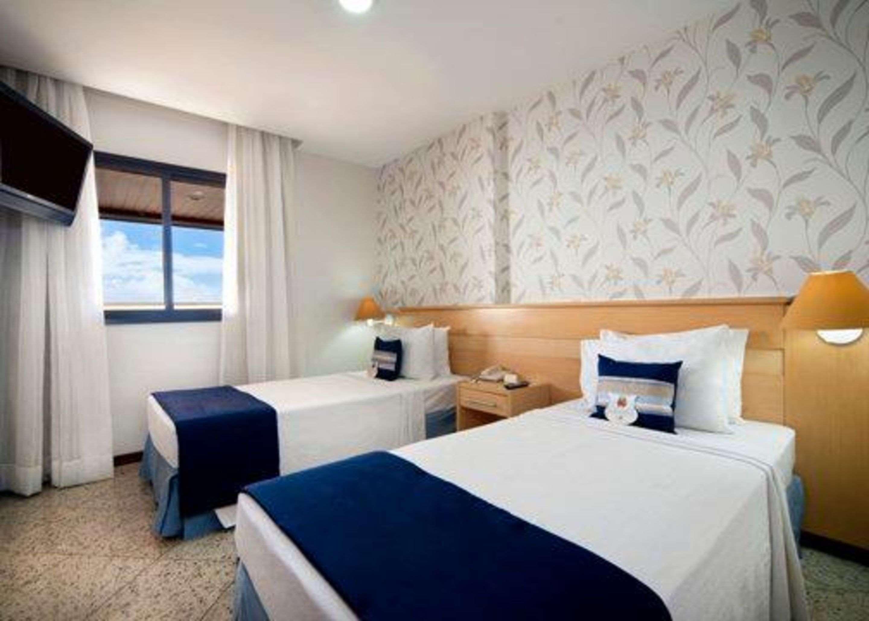 Quality Suites Vila Velha — photo 5