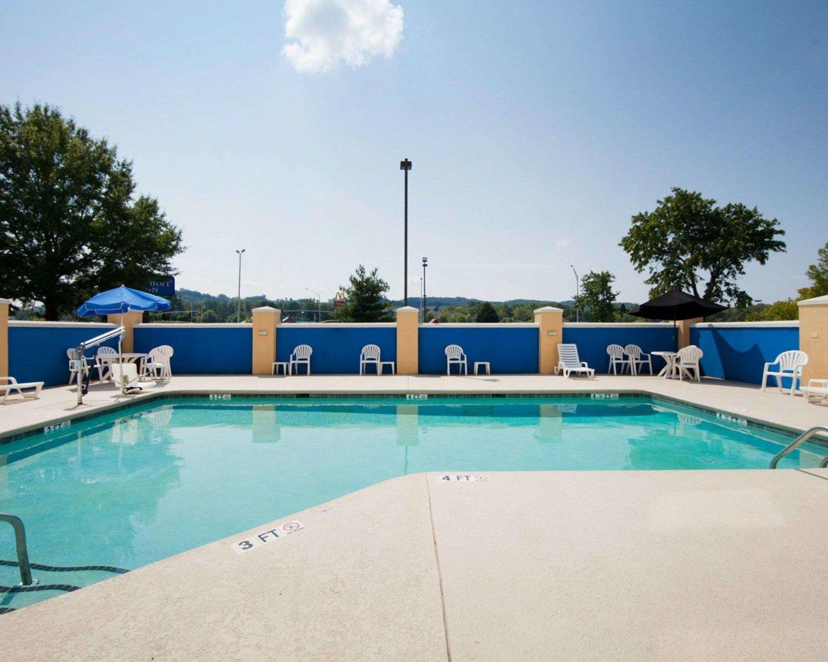 Comfort Inn Oak Ridge — photo 4