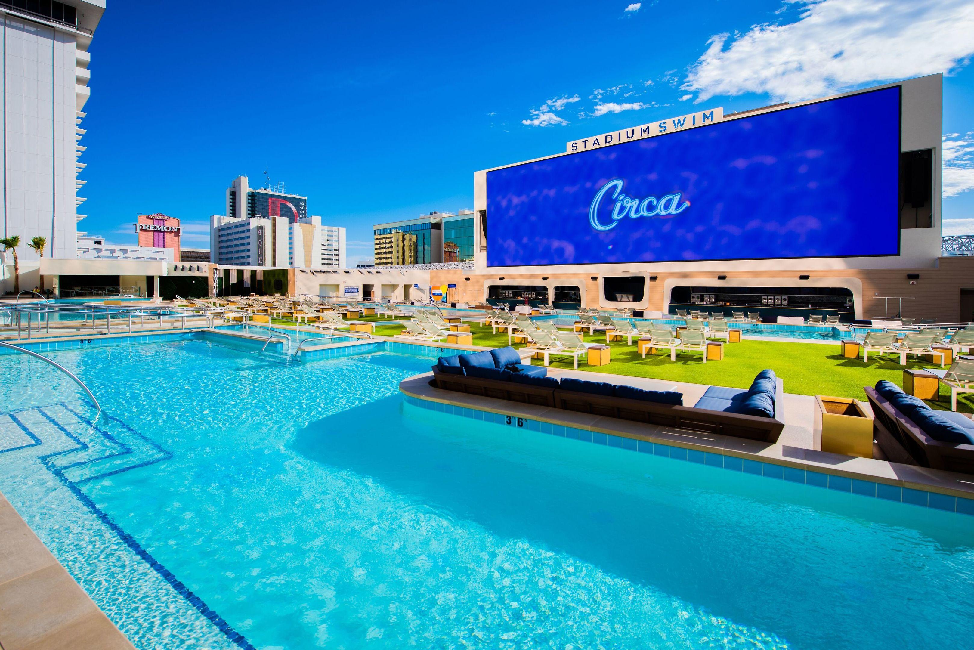 Circa Resort & Casino — photo 4