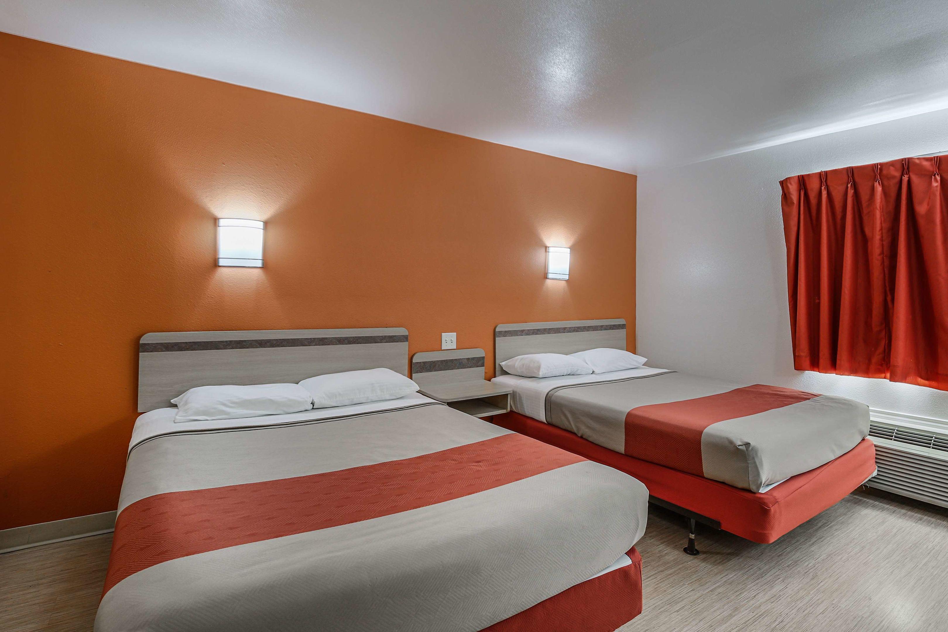 Motel 6 Pasadena Tx — photo 4