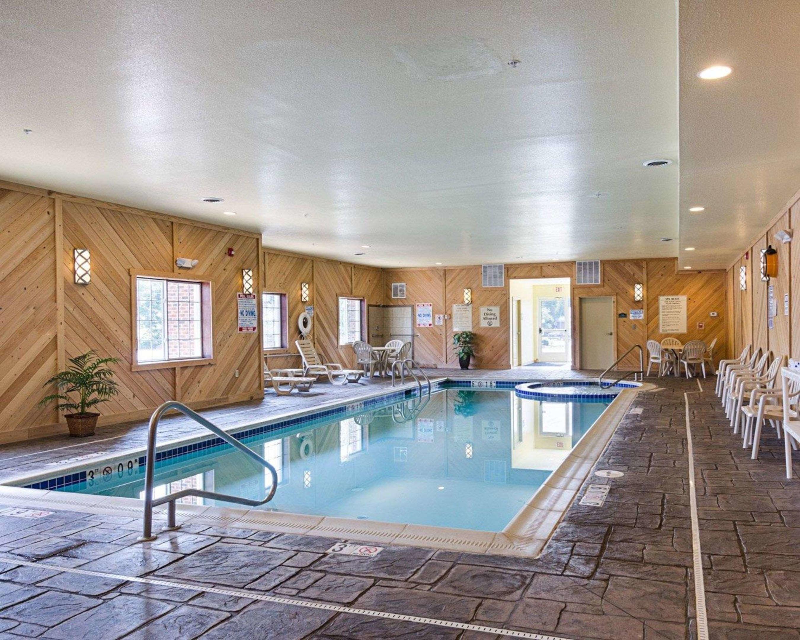 Comfort Inn & Suites Orange — photo 4