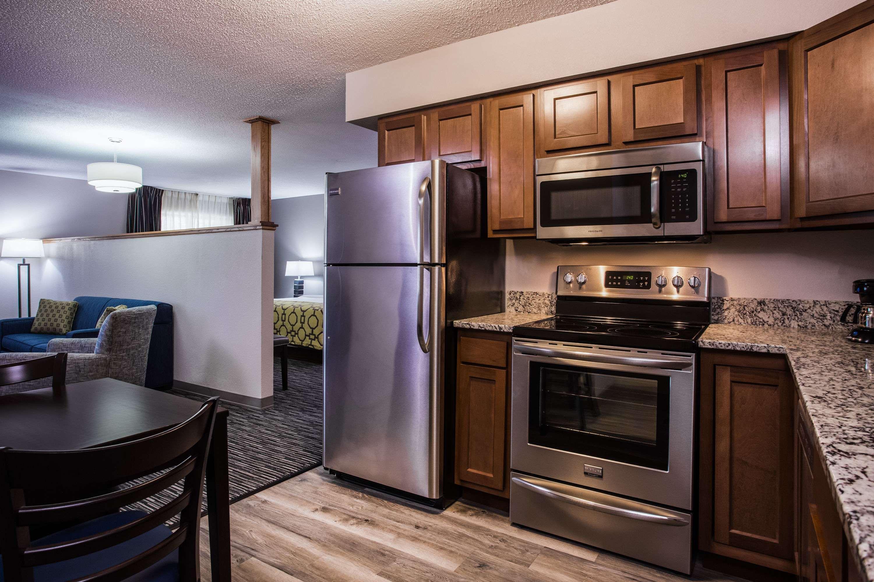 Baymont Inn & Suites Madison West/Middleton WI West — photo 5
