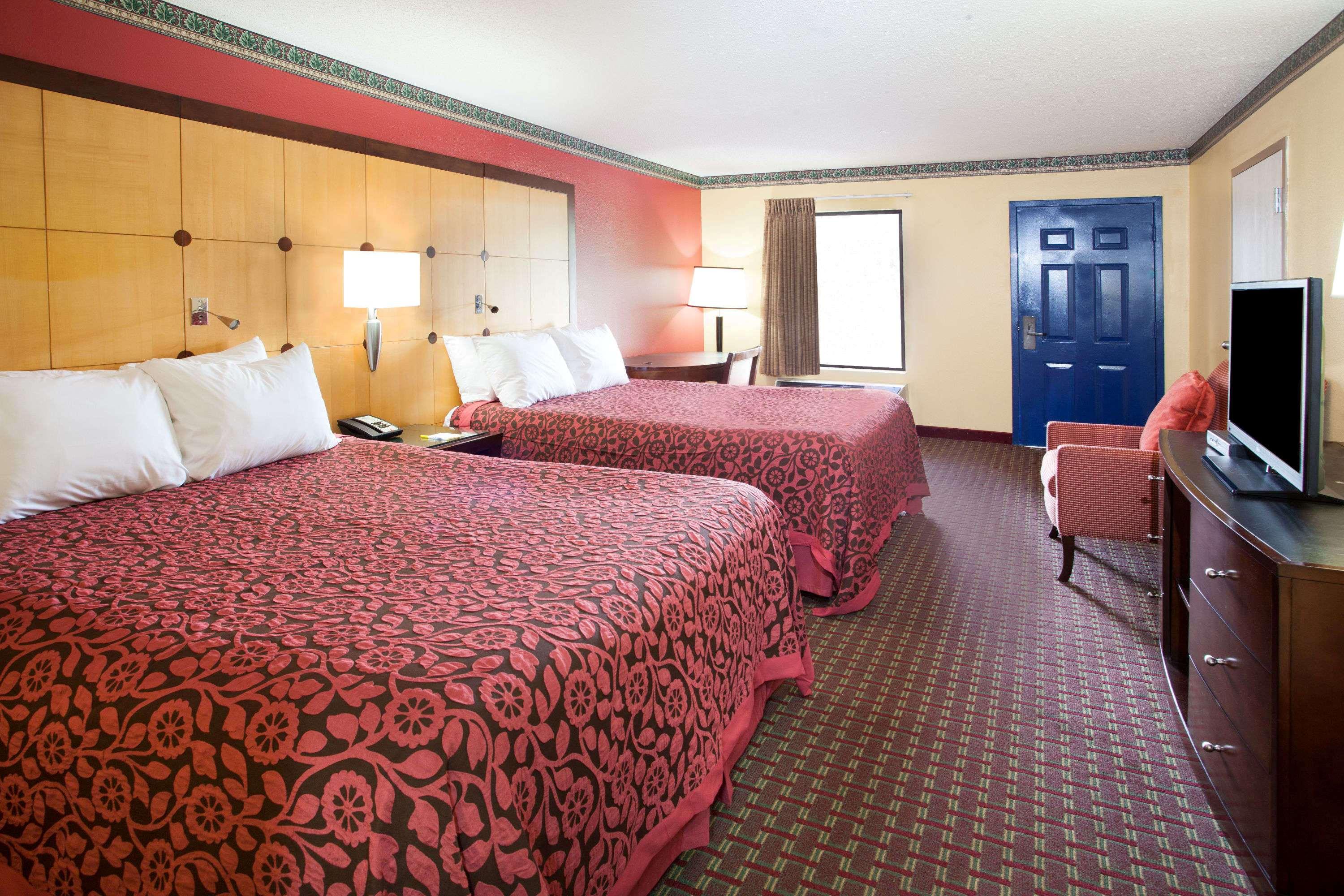 Days Inn Covington — photo 5
