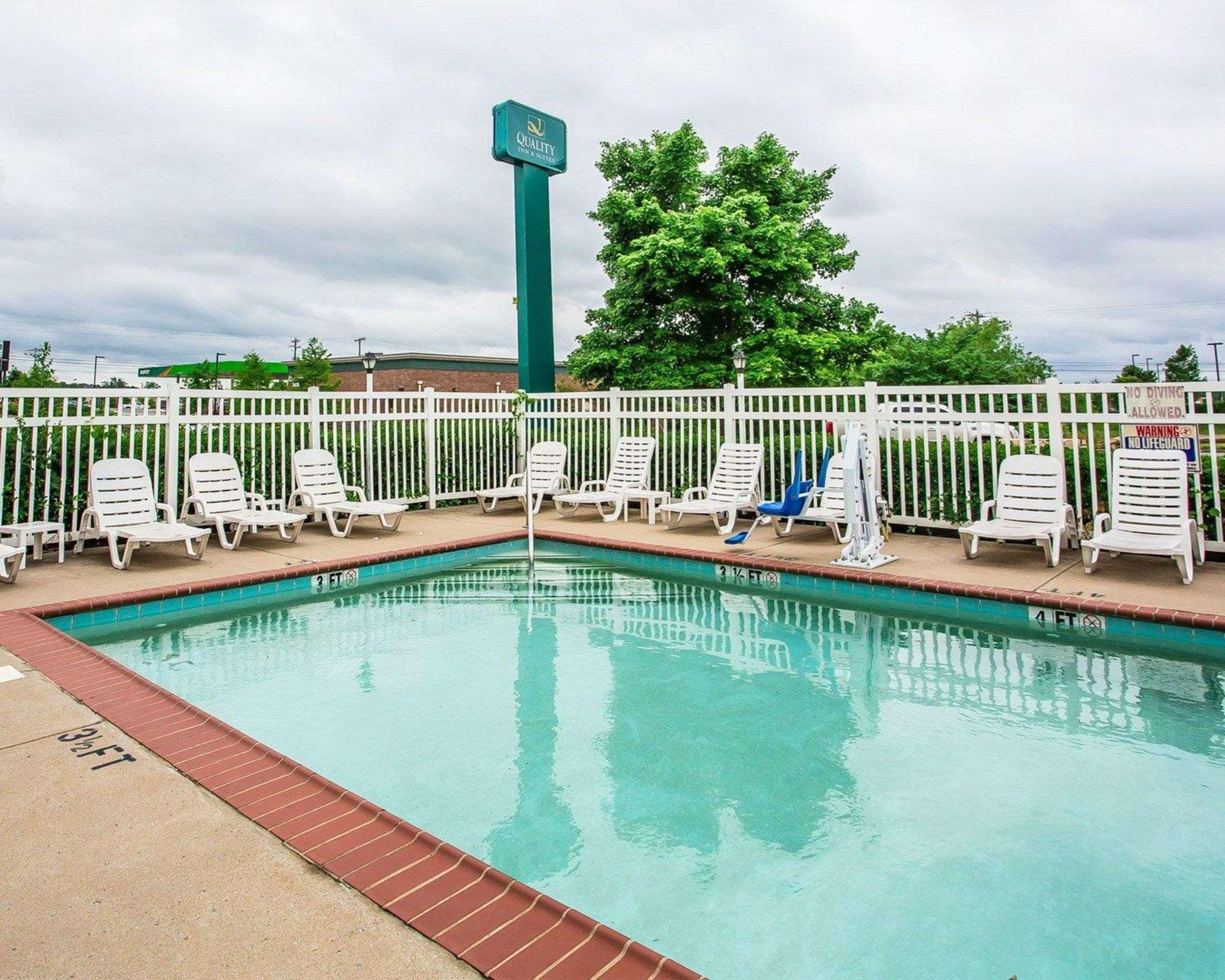 Quality Inn & Suites — photo 5