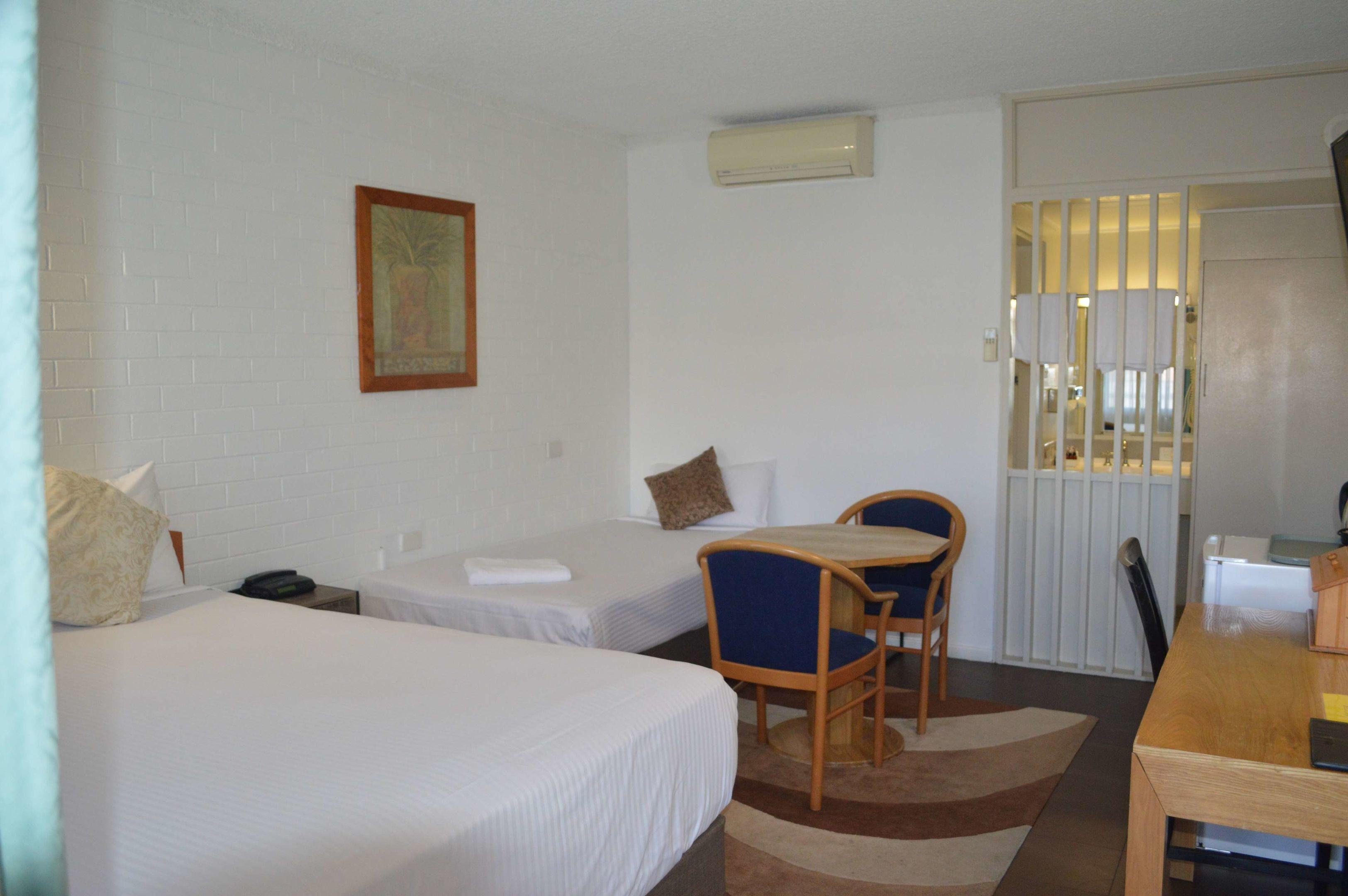 SureStay Hotel by Best Western Karinga Motel — photo 4