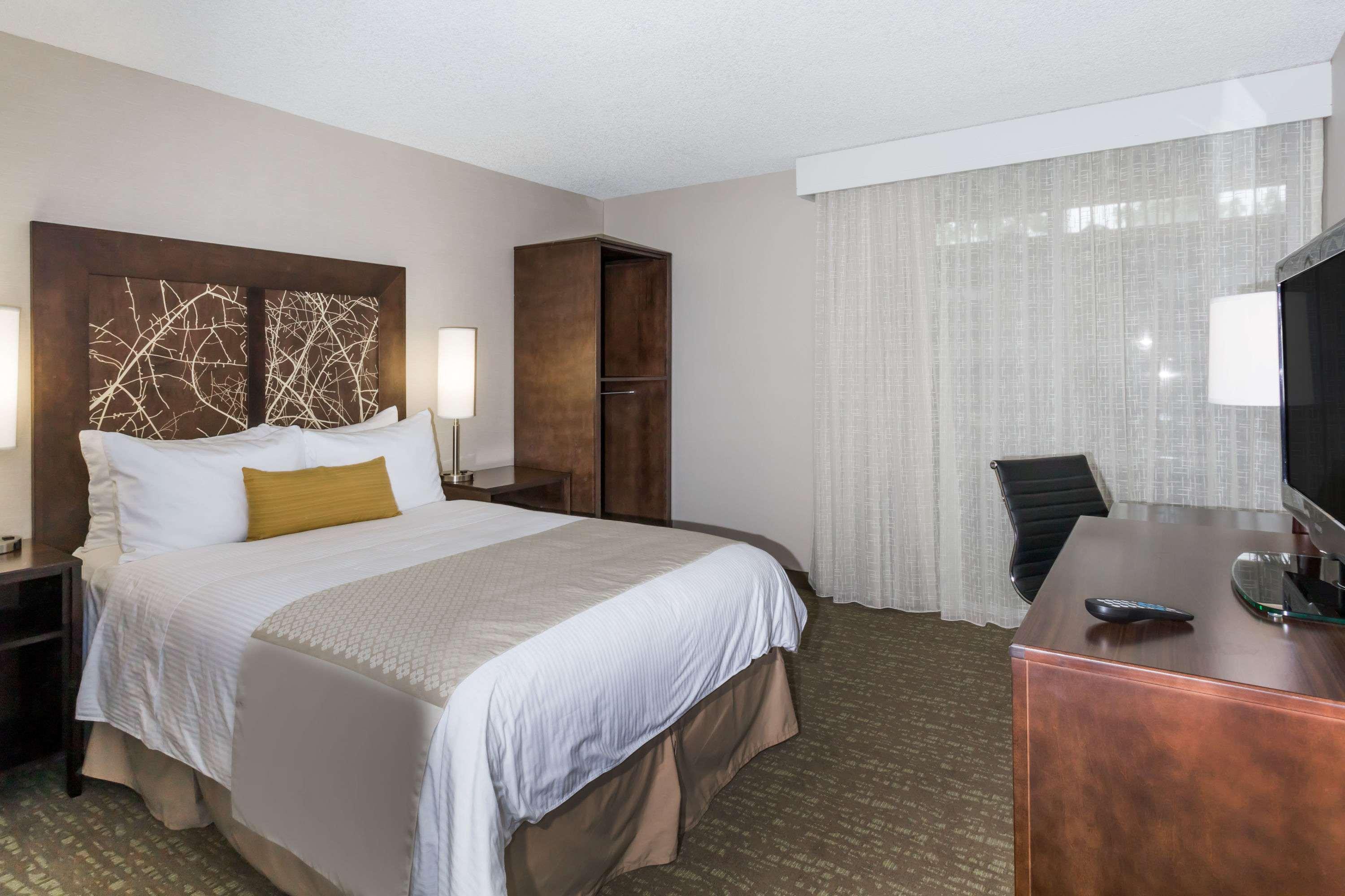 Wyndham Garden Fresno Yosemite Airport — photo 3