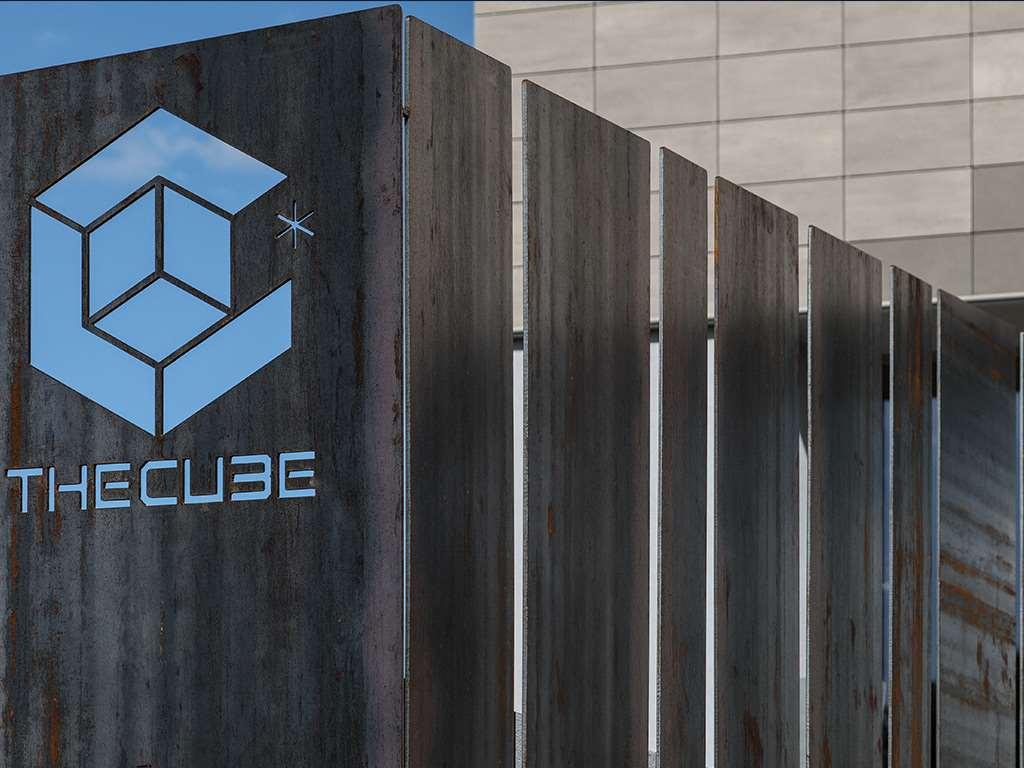 Hotel The Cube — photo 4