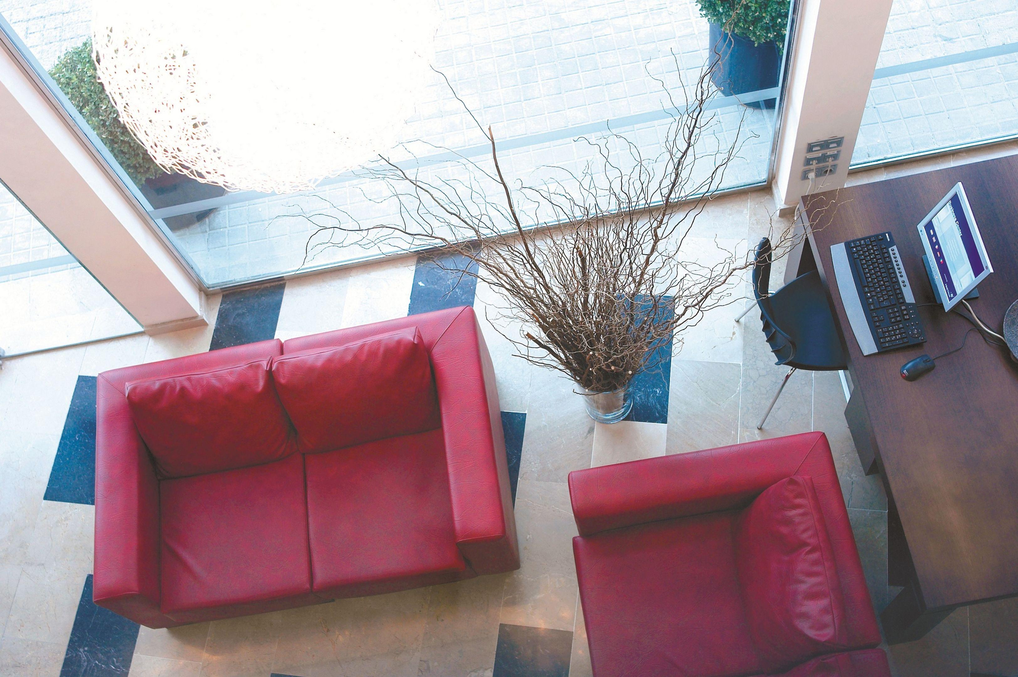 SERHS Del Port Hotel — photo 4