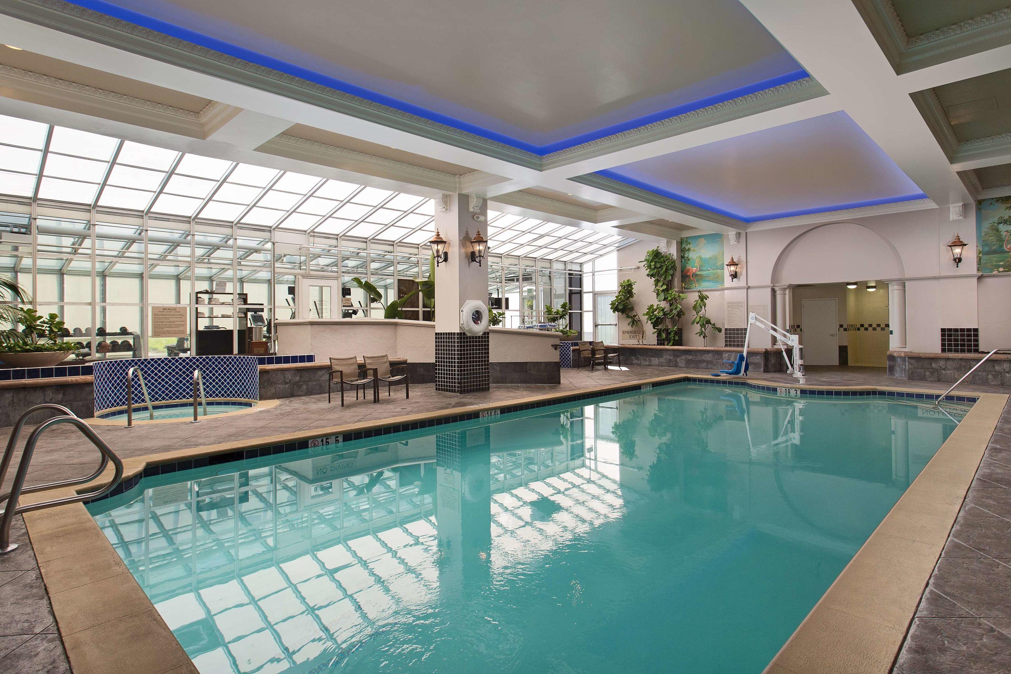 Embassy Suites by Hilton San Francisco Airport Waterfront — photo 5