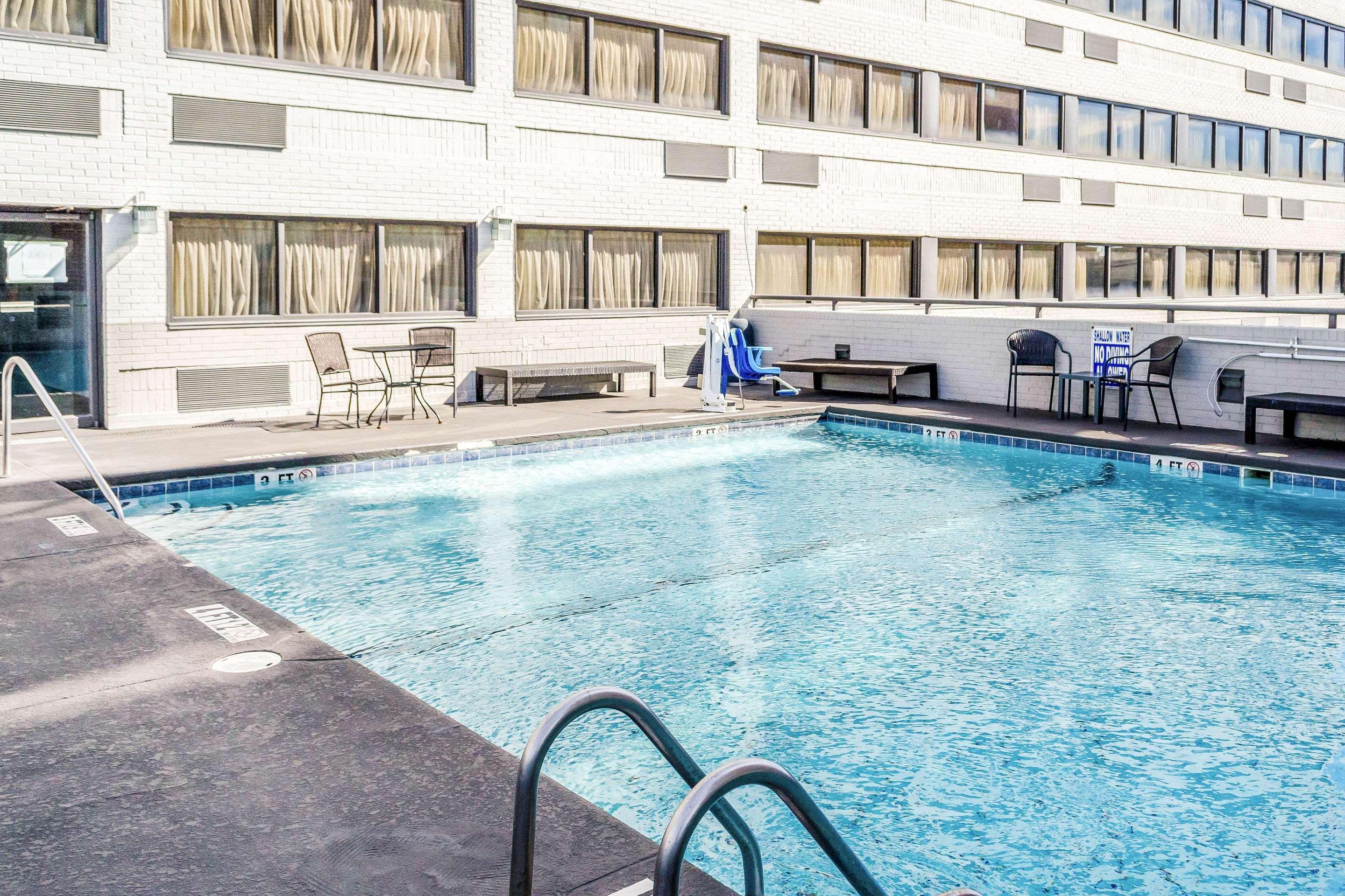 Comfort Inn Downtown Charleston — photo 4
