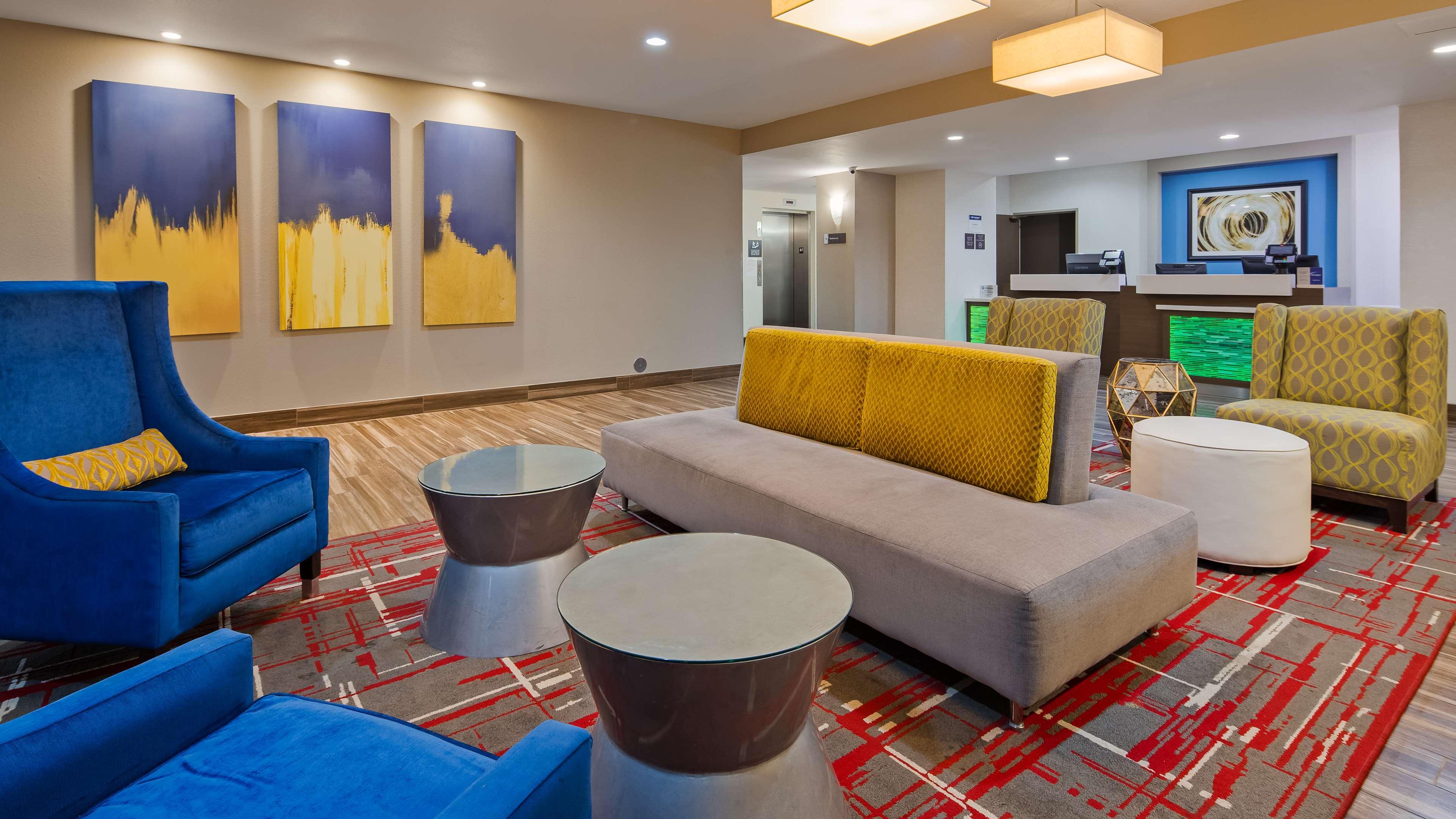 Best Western Plus Mansfield Inn & Suites — photo 5