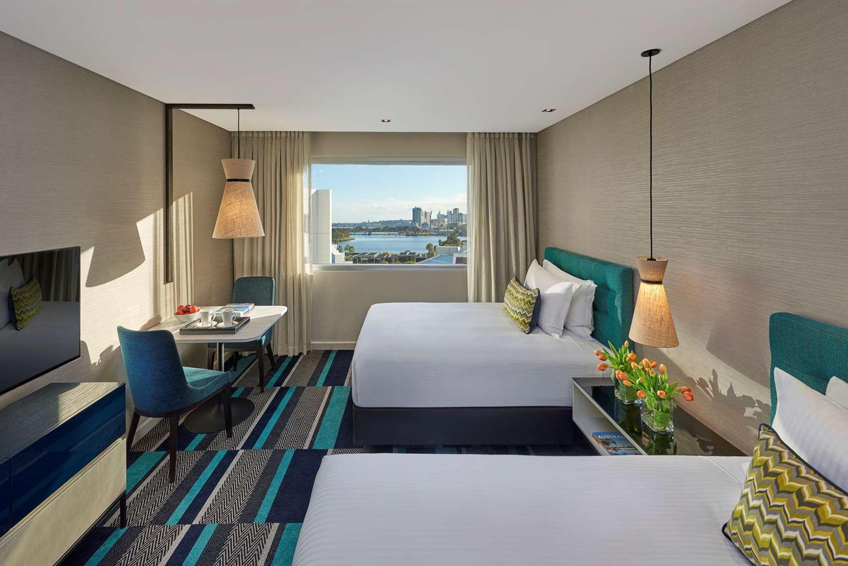 Crown Promenade Perth — photo 4
