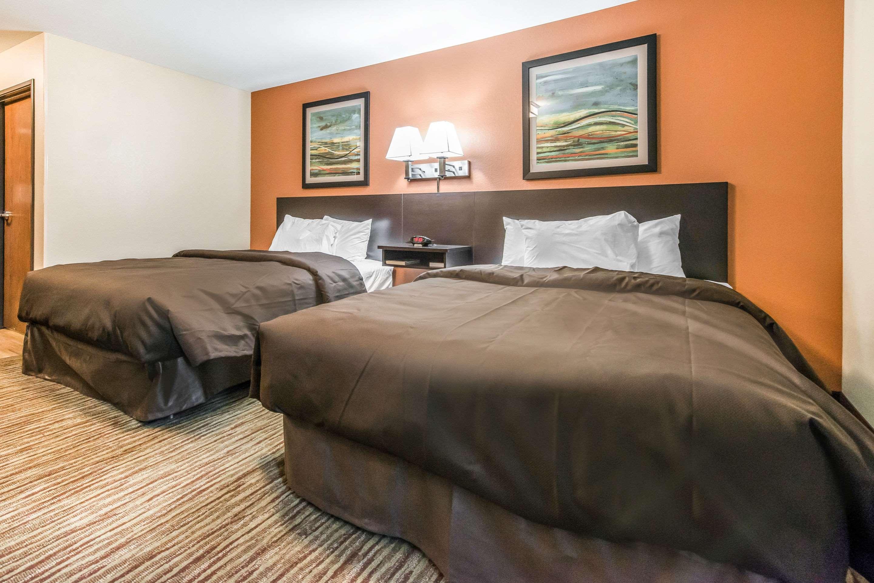 Suburban Extended Stay Hotel — photo 4
