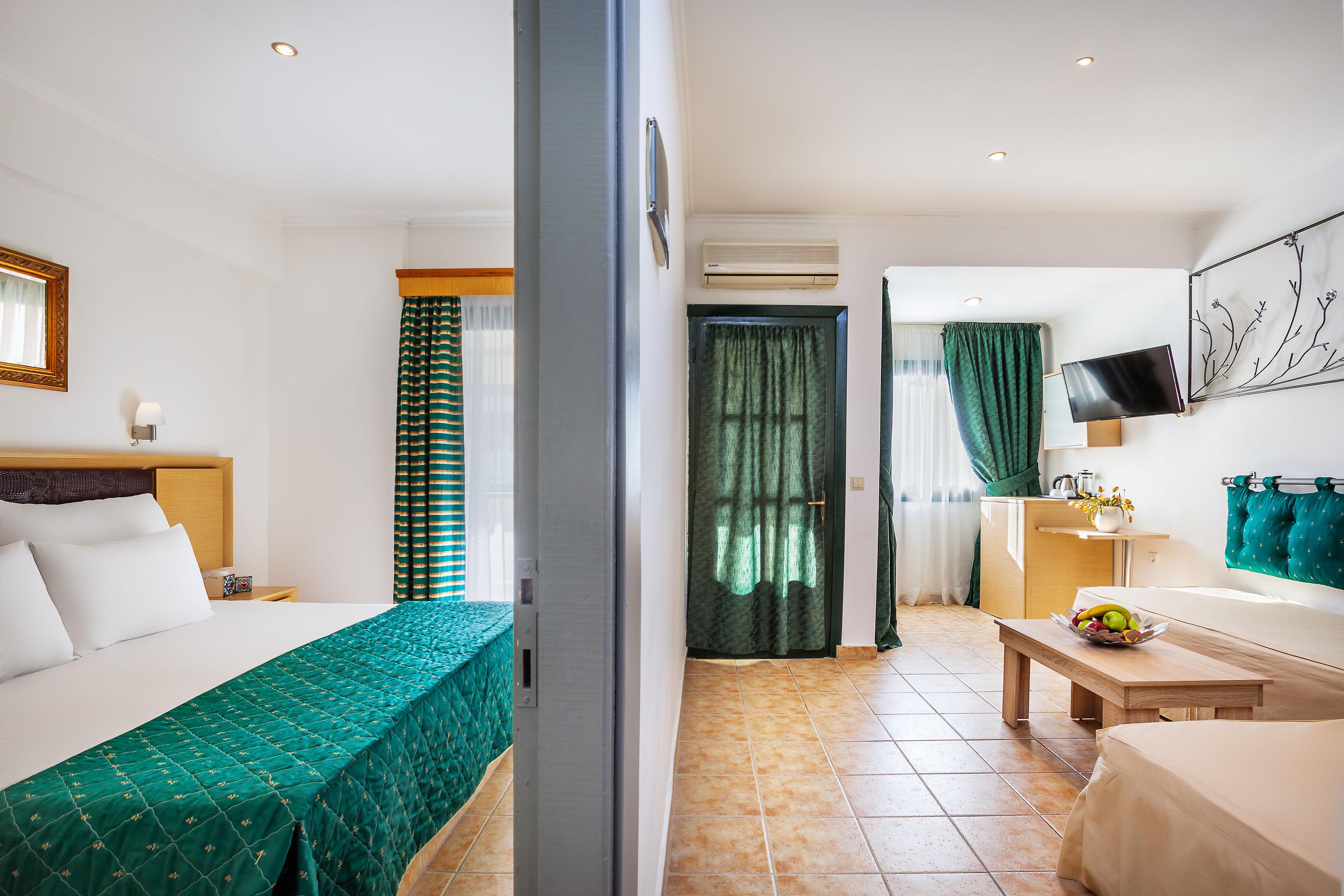 Philoxenia Spa Hotel & Villas — photo 3