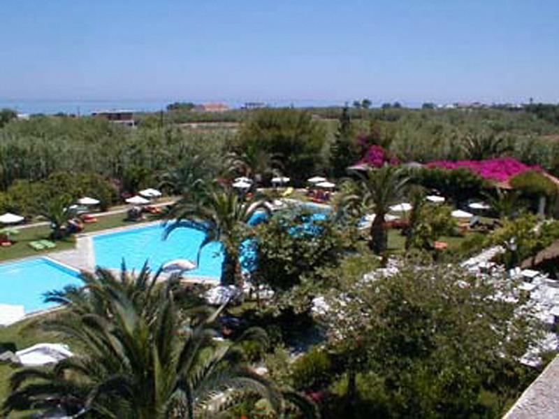 May Beach Hotel — photo 4