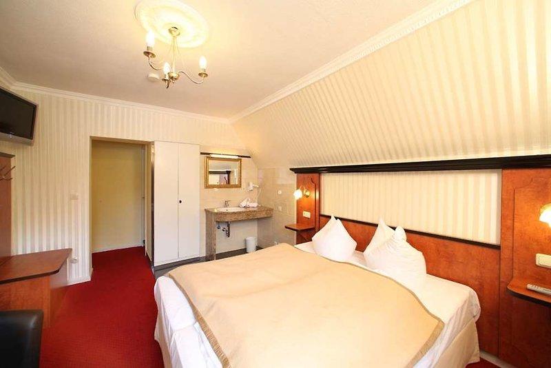 Hotel Goldener Hirsch — photo 4