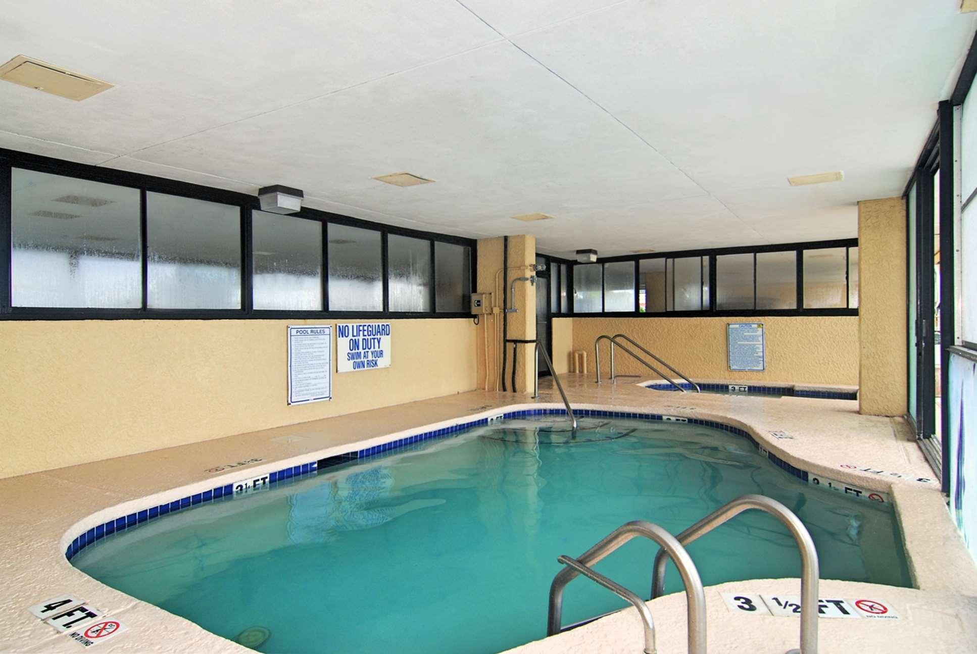 Best Western Ocean Sands Beach Resort Hotel — photo 4