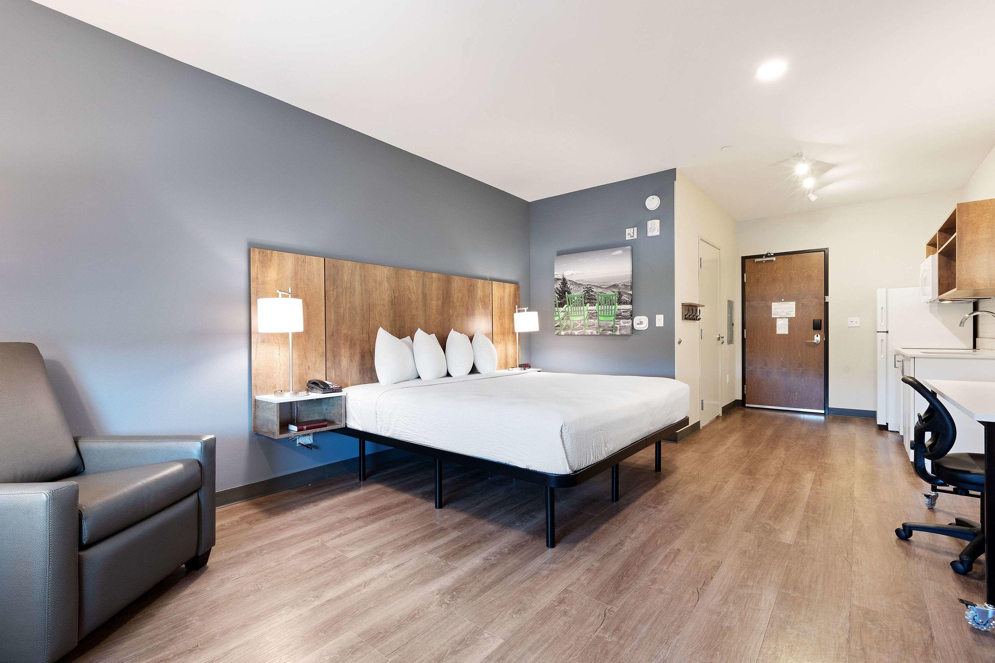 Extended Stay America - Tampa - Gibsonton - Riverview — photo 4