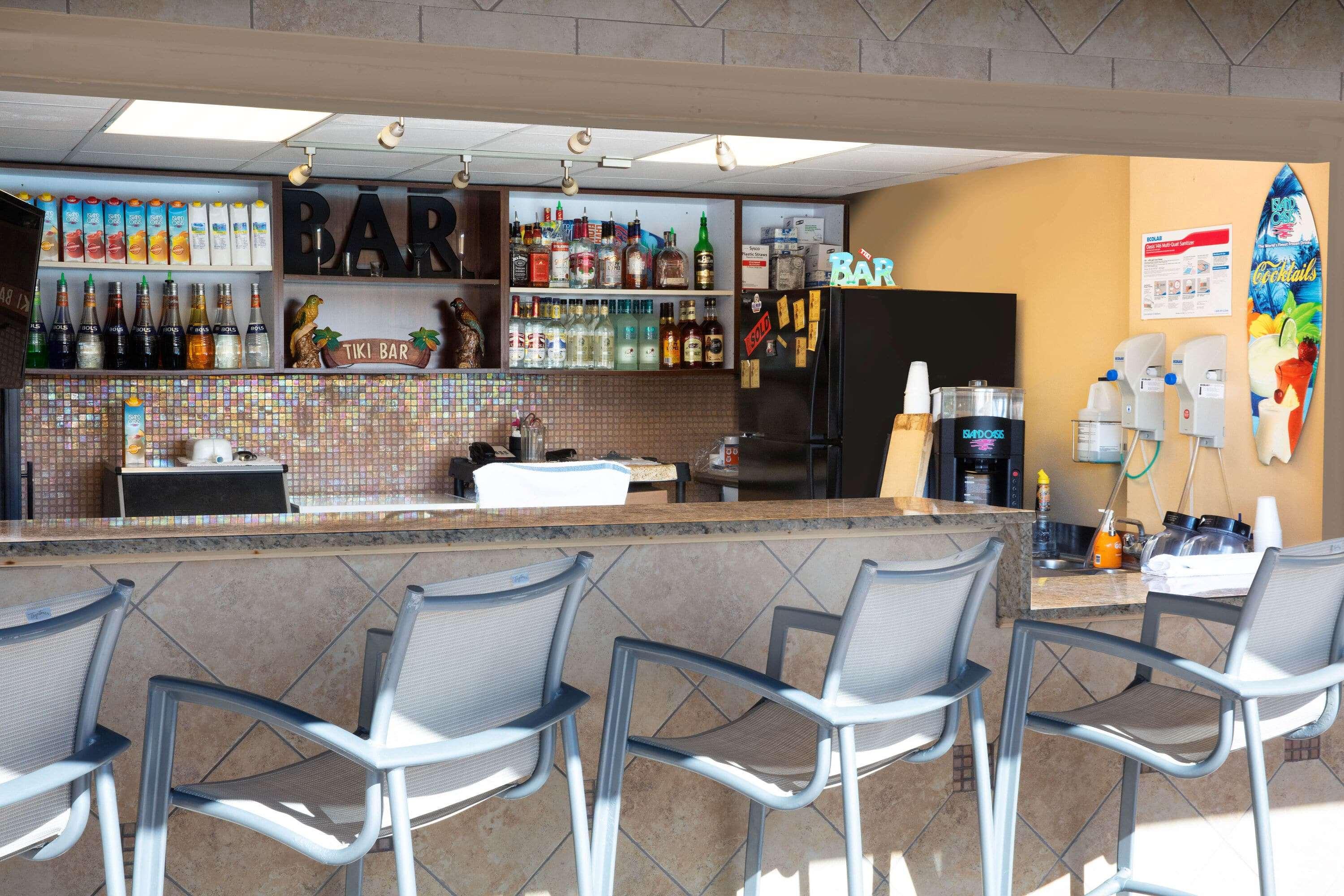 La Quinta Inn & Suites Cocoa Beach Oceanfront — photo 5